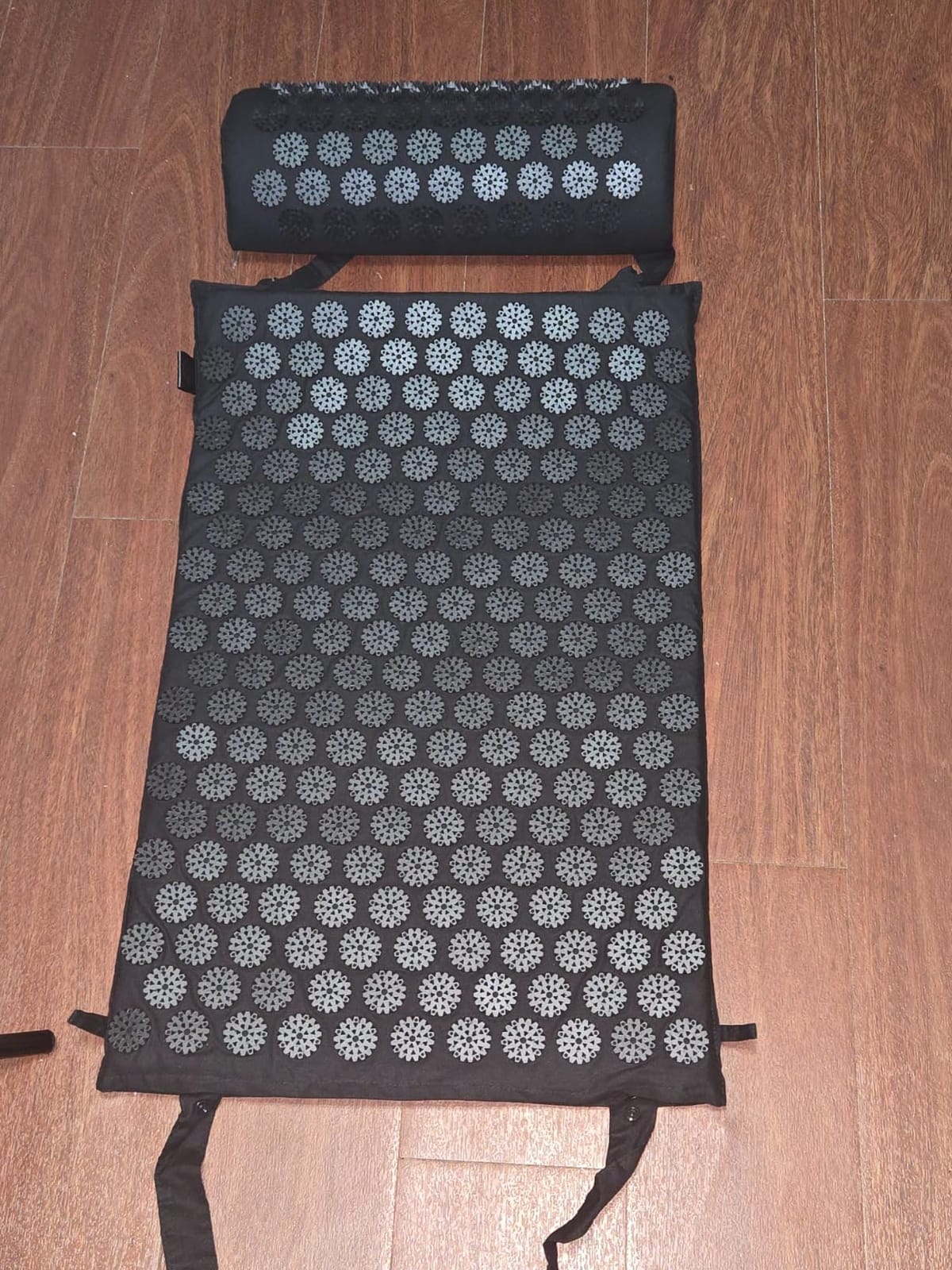 Acupressure Mat and Pillow Set with Mini Pad - Full Body Pain Relief customer photo 2