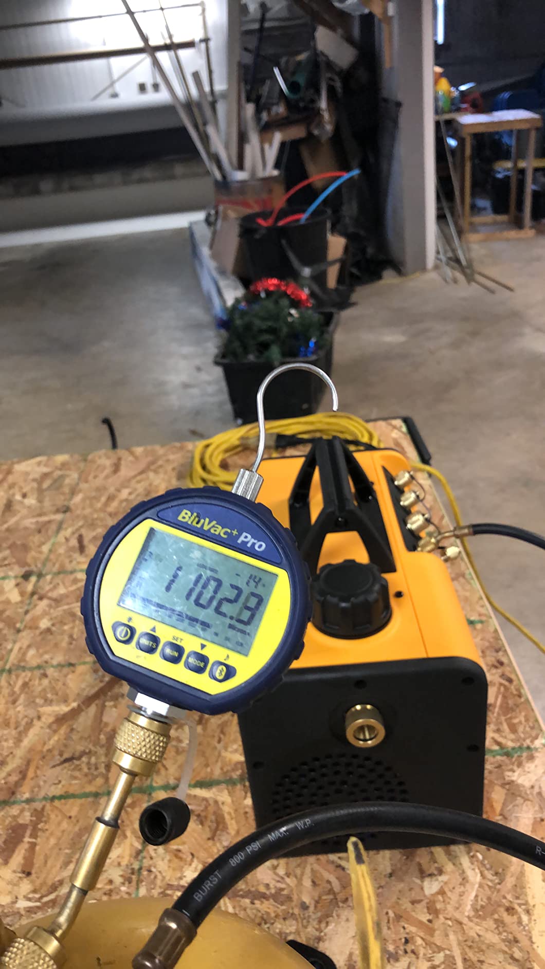 Fieldpiece VPX7 Vacuum Pump - 10 CFM, 3/4 HP DC Motor, RunQuick Oil Change System - Portable - Professional HVAC Tool - A2L Compatible customer photo 2