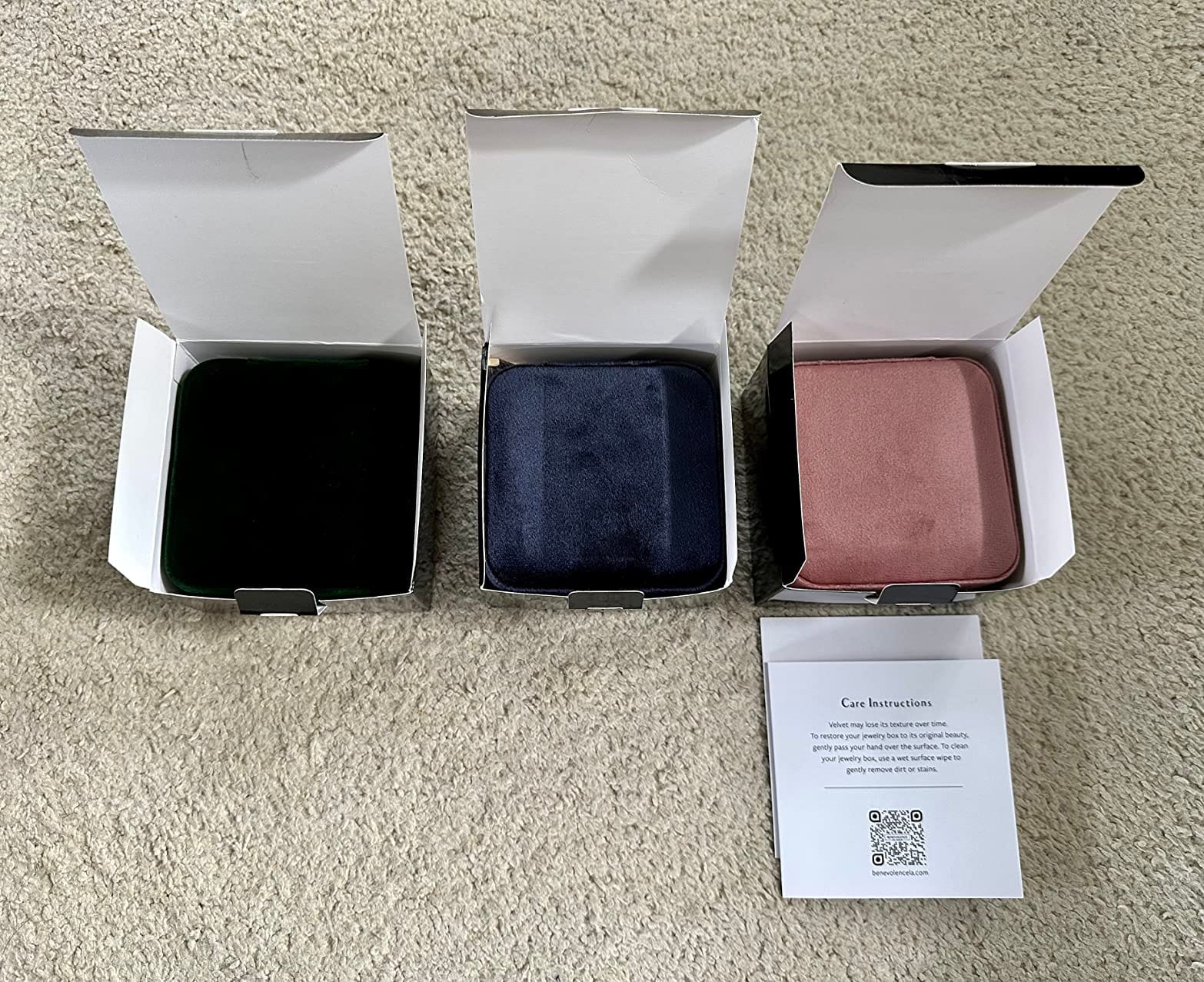 Benevolence LA Featured in Oprah's Favorite Things Plush Velvet Travel Jewelry Box - Jewelry Organizer Case with Mirror - Birthday Gifts for Women - Navy Blue customer photo 1