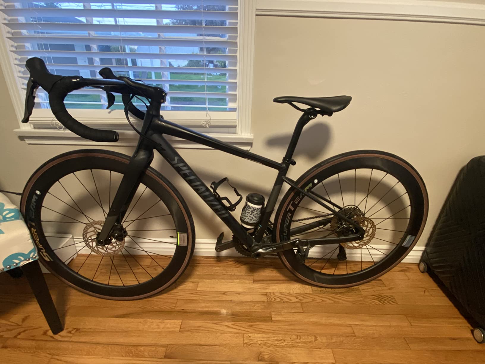 SUPERTEAM 700c Carbon Disc 50/25mm Road Bike Tubeless Wheelset customer photo 1