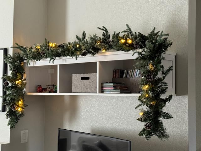 9 FT Christmas Garland Pre-lit 70 LED Lights Holiday Artificial Decor for Stairs Mantle Door Indoor Outdoor Garland with Battery Operated Timer customer photo 2