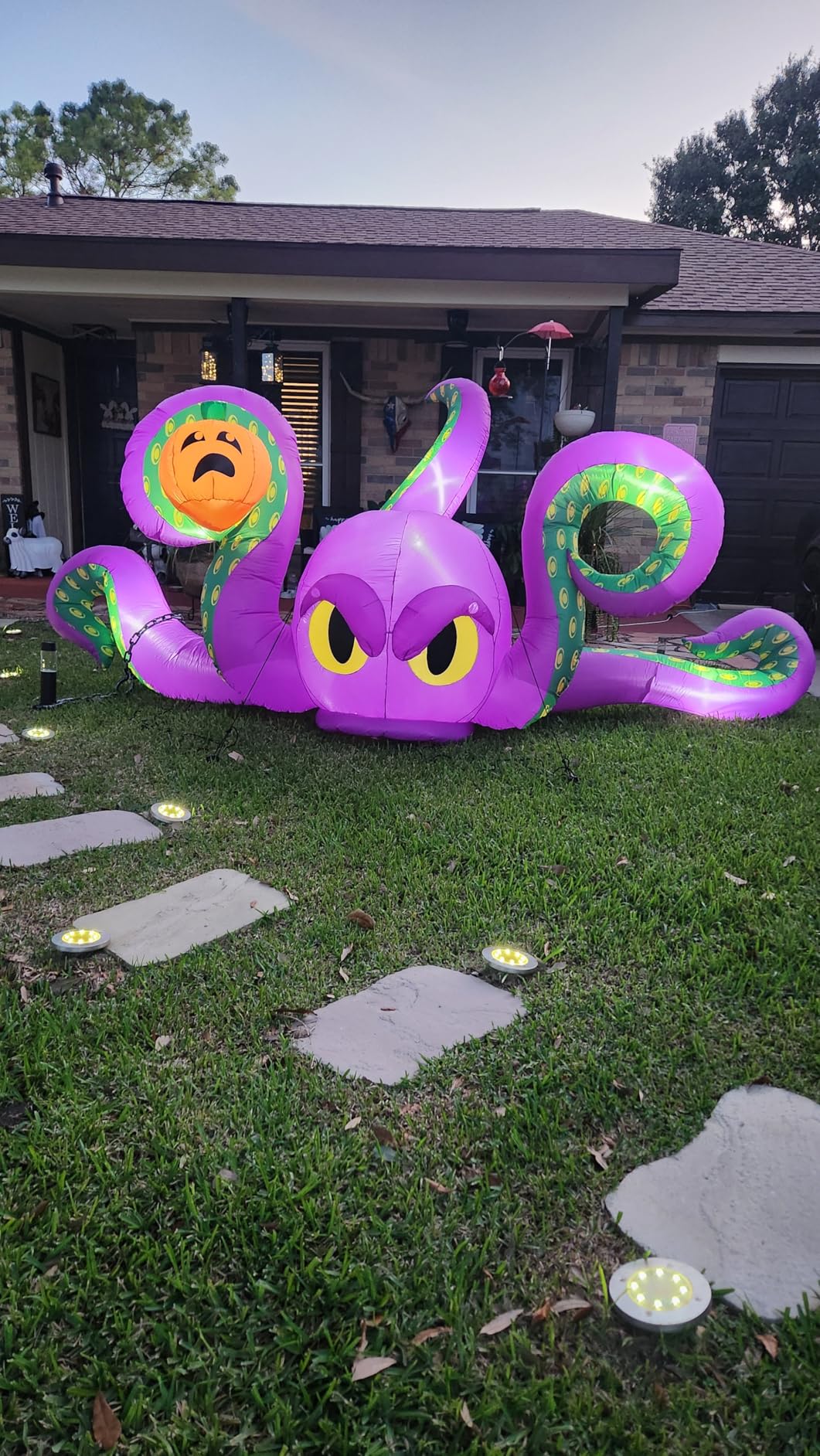 12Ft Halloween Inflatables Giant Octopus Purple Sticky Pumpkin LED Light Blow up Halloween Decor for Carnival Party Store Outdoor Yard Lawn Decorations customer photo 2