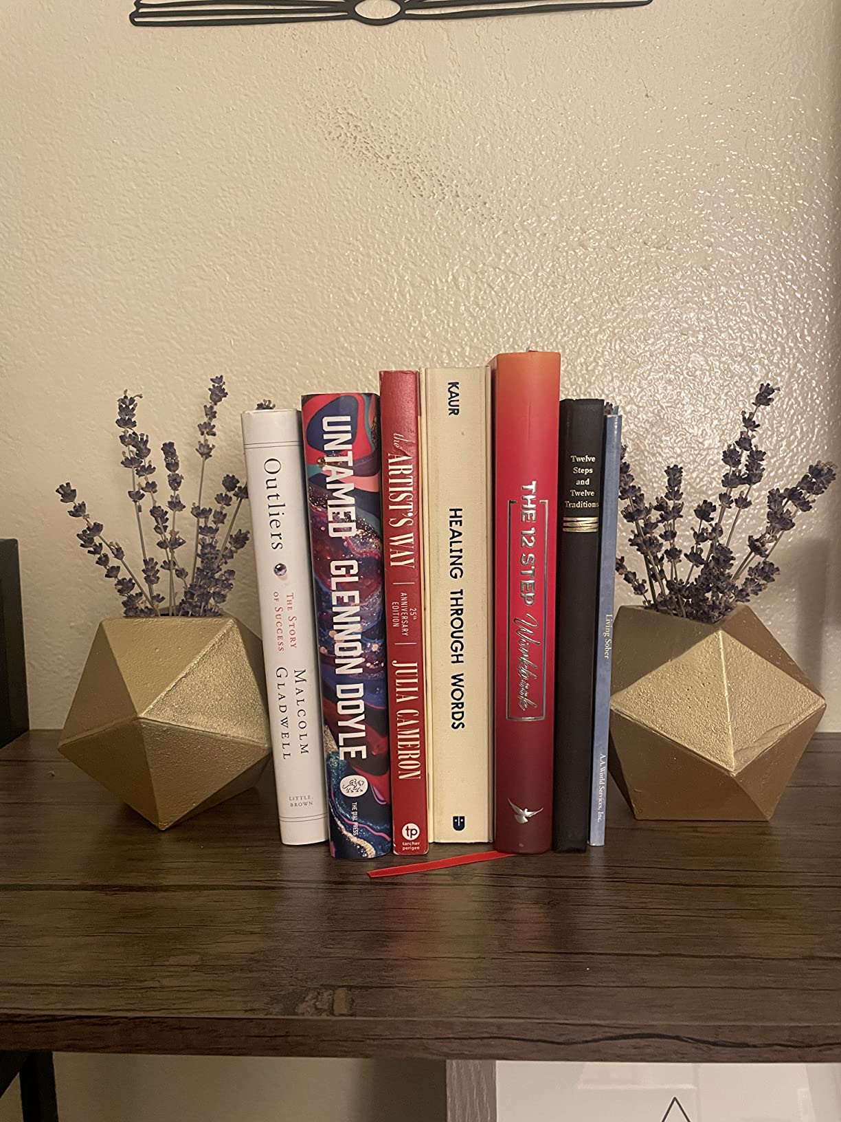 Ambipolar Geometric Decorative Ball Shaped Bookends, Modern Cast Iron Gold Bookends for Office Desk, Book Shelf, Room Decor, Home Office, Book Stand or Organizer, Set of 2 customer photo 1
