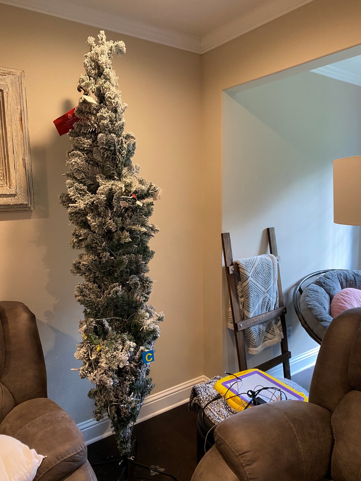 Best Choice Products 9ft Flocked Pencil Christmas Tree w/Twinkling LEDs, Pre-Lit Slim Artificial Holiday Decoration, Lighted Skinny w/Base, 500 Lights, 1,005 Tips, Warm White Lights customer photo 2