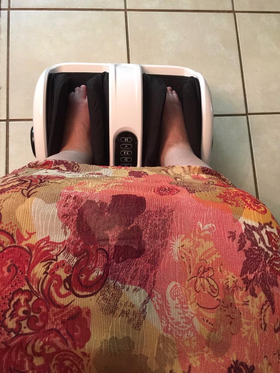 Cloud Massage Shiatsu Foot Massager with Heat, Standard Size, White | Deep Kneading & Compression, Adjustable Intensity, Multi-Mode Leg and Foot Massager with Remote Control customer photo 1