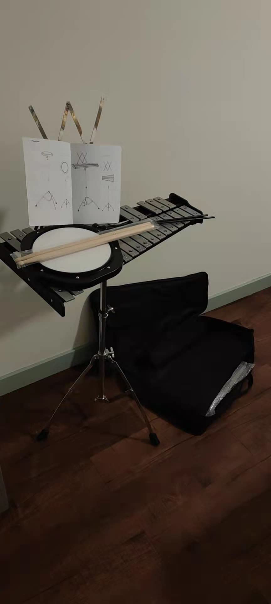 32 Notes Glockenspiel Kit Xylophone Bell Percussion Instruments with Adjustable Height Stand, Practice Pad Mallets & Wooden Drumsticks, Portable Carrying Bag customer photo 1