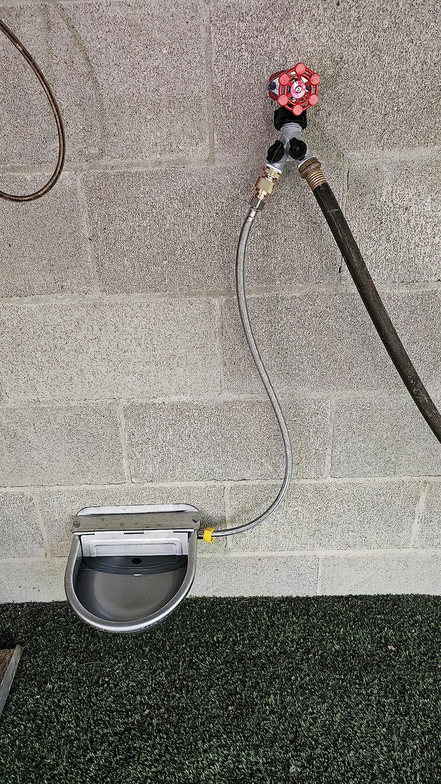 Automatic Animal Drinking Water Bowl with Float Valve, Standard Pipe,3L Stainless Steel Waterer Feeder Farm Dog Dispenser Kit Self Filling for Livestock Horse Goat Water Trough customer photo 1