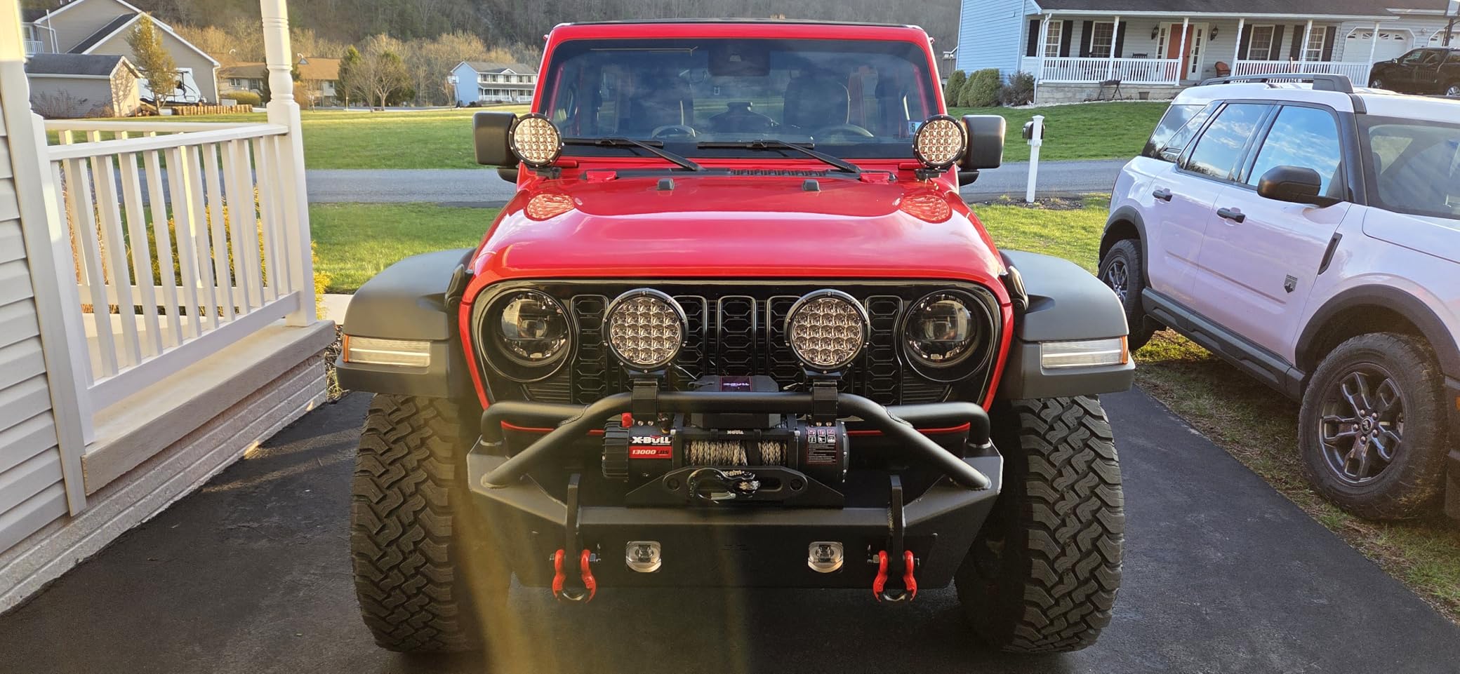 BIGLIONX Round LED Offroad Lights 7inch 2pcs 210W 32000LM LED Off Road Light Super Bright Amber Offroad Lights Driving Light Spot Light Bar with Wiring Harness IP68 for Trucks Pickup ATV UTV SUV customer photo 2