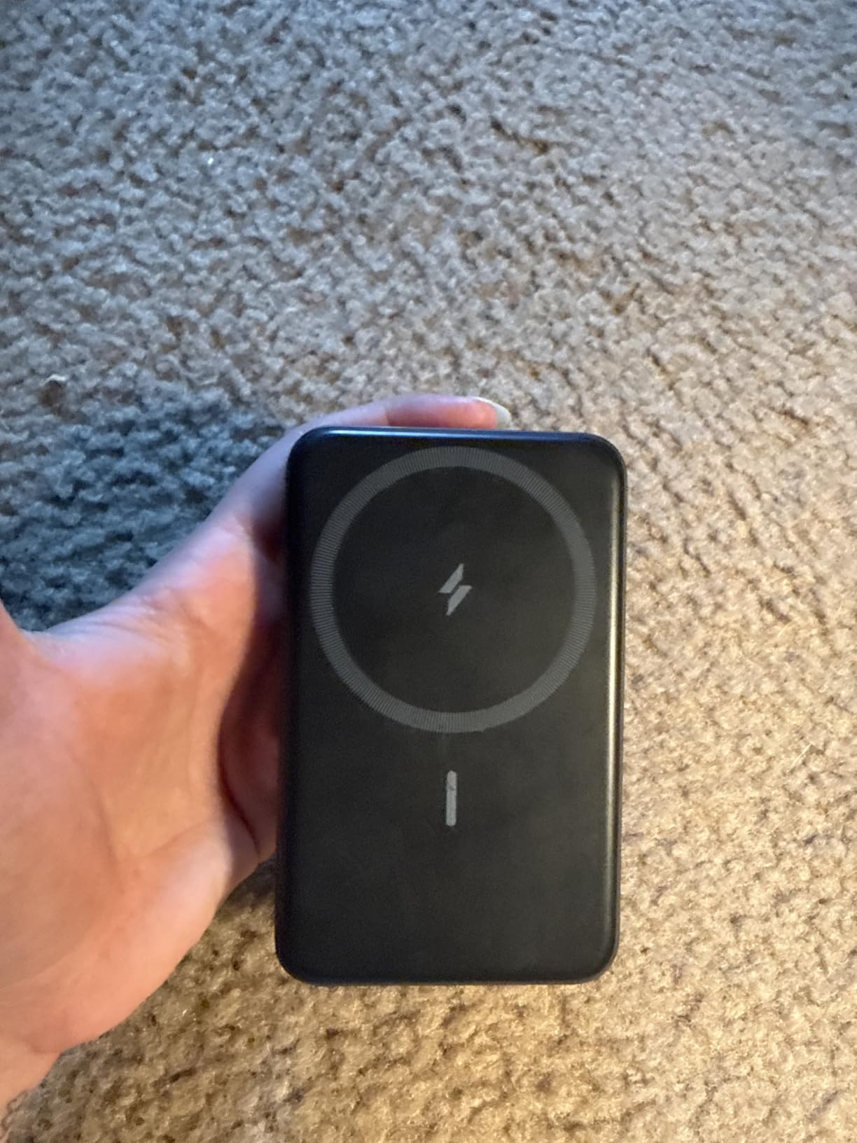 Anker 633 Magnetic Power Bank with Stand, 10,000mAh Portable Charger | Foldable Wireless Charger with 20W USB-C Power Delivery, MagSafe-Compatible for iPhone 16 / 15 / 14 / 13 / 12 Series customer photo 1