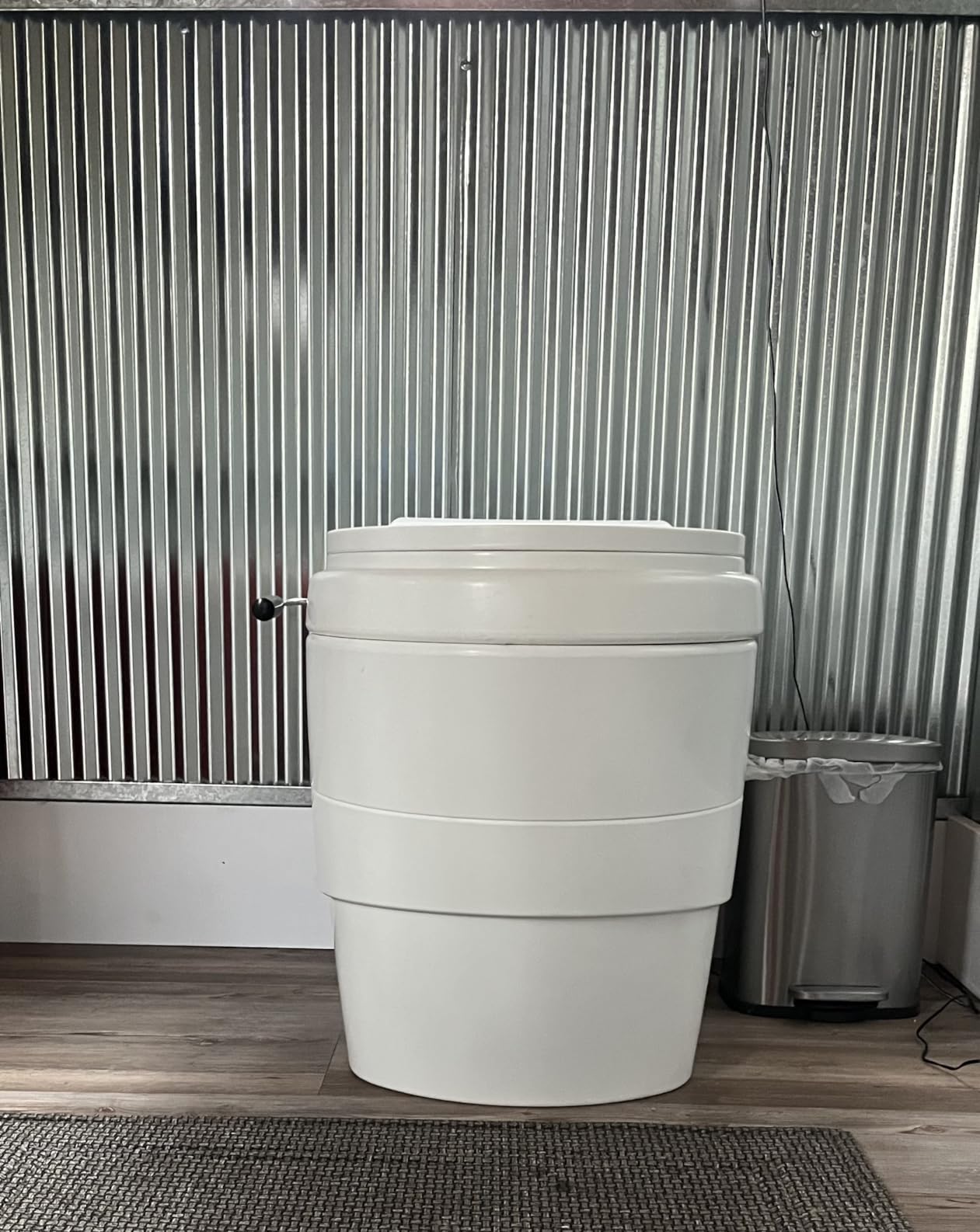 Thinktank Composting Toilet, White customer photo 1