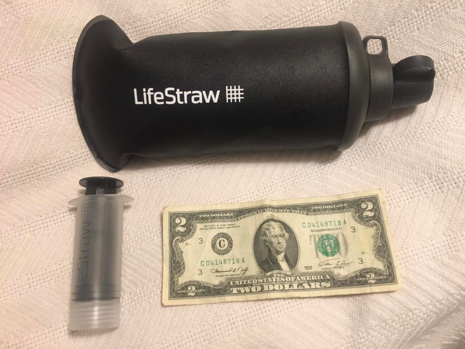 LifeStraw Peak Series Water Filter - 1L, Dark Mountain Gray, Protects Against Bacteria and Parasites, Ultra-Compact and Versatile customer photo 2