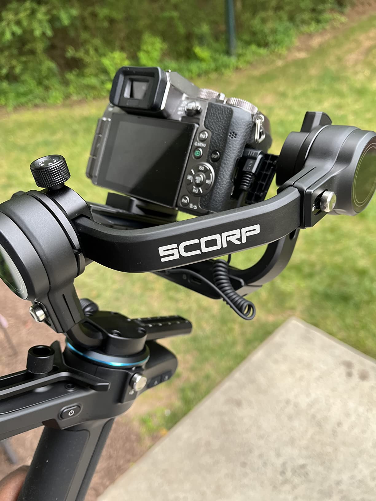 FeiyuTech SCORP-C Gimbal Stabilizer for Cameras DSLR and Mirrorless Camera, 3-Axis Camera Gimbal, 5.5lbs Payload, for Sony/Canon/Nikon customer photo 1