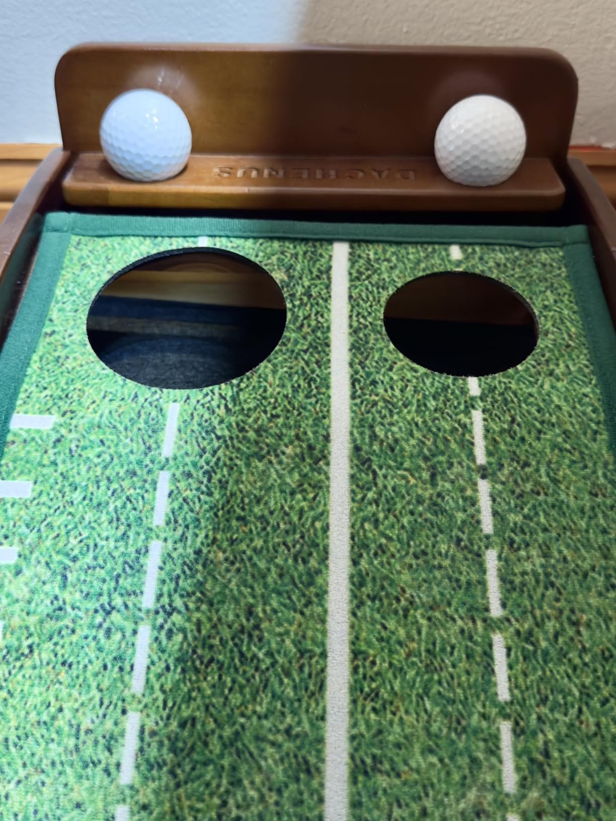 Dachenus Putting Green Indoor Mat Outdoor Golf Putting Mat with Automatic Ball Return customer photo 2