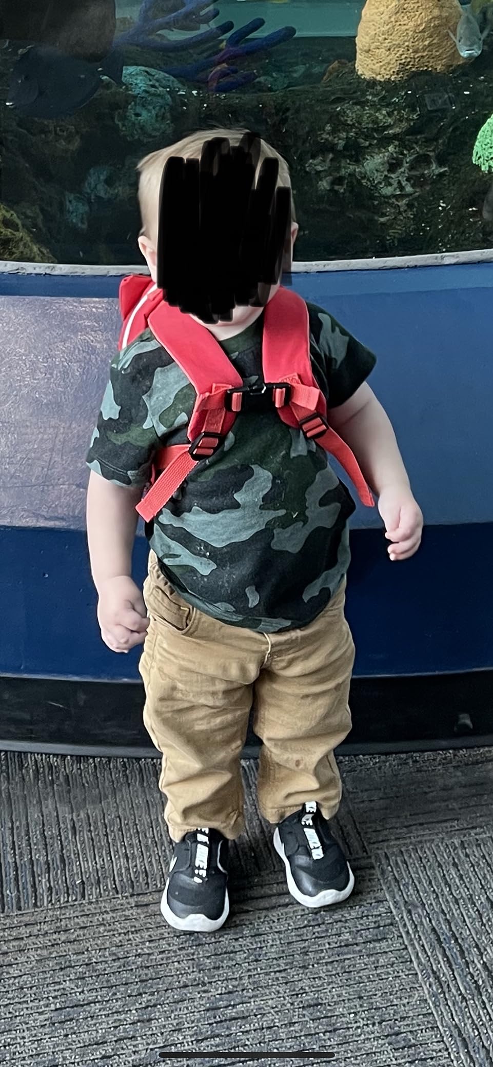 Skip Hop Toddler Backpack Leash, Zoo, Narwhal customer photo 2
