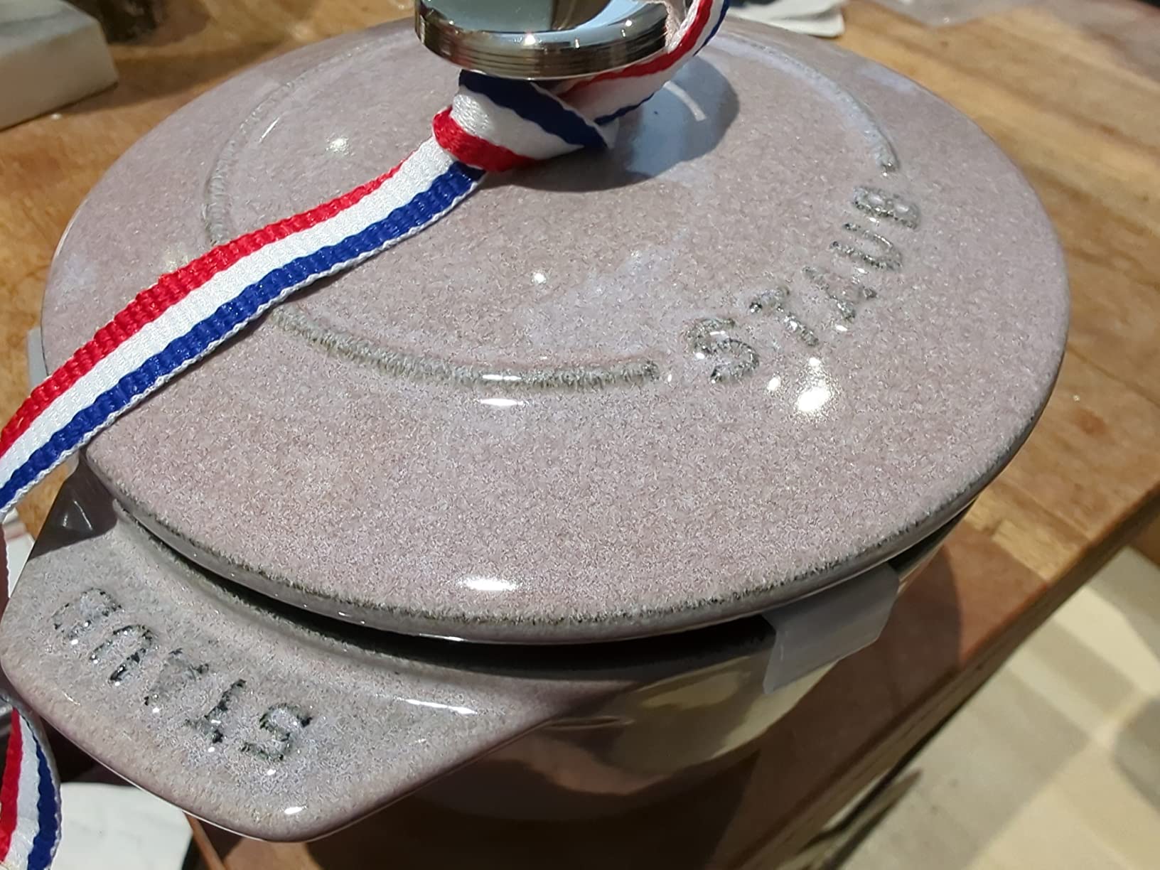 Staub La Cocotte de GOHAN 40508-854 Chiffon Rose M 6.3 inches (16 cm) Rice Pot, 2 Pieces, Cast Iron Pot, Rice Cooker (Genuine Japanese Product with Serial Number) customer photo 2