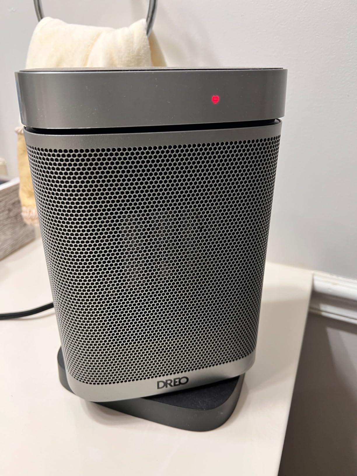 DREO Space Heater for Bathroom and Indoor, Safe and Quiet Portable Heater | ALCI Safety Plug, 41-95°F Digital Thermostat, Remote, 70°Oscillating, 12h Timer, 5 Modes, 1500W PTC Ceramic Heater customer photo 1