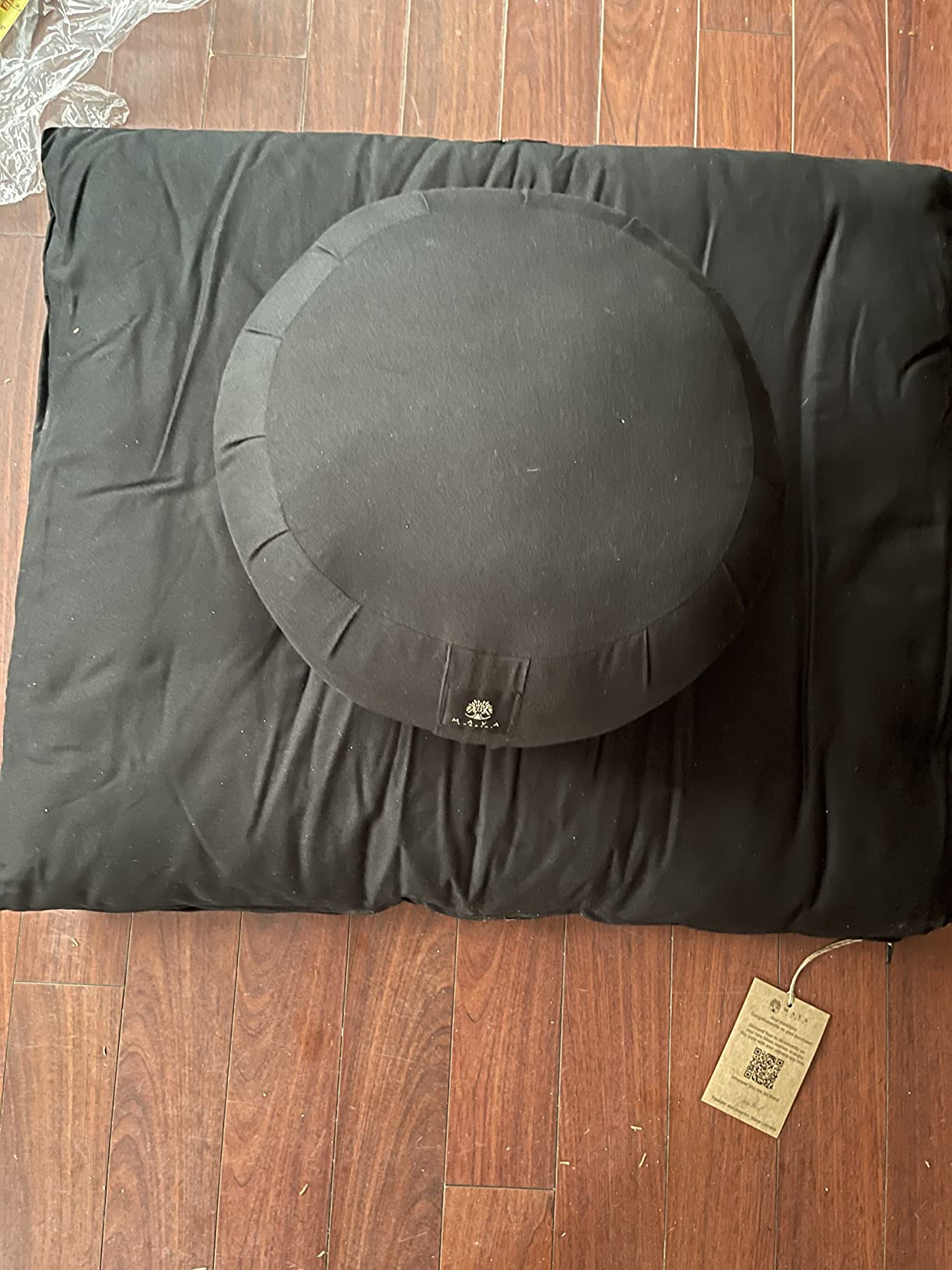 Organic Meditation Mat Zabuton/Floor Pillow - 3 & 4 Inch Thickness Options - Prevents Knees & Legs Pain customer photo 1