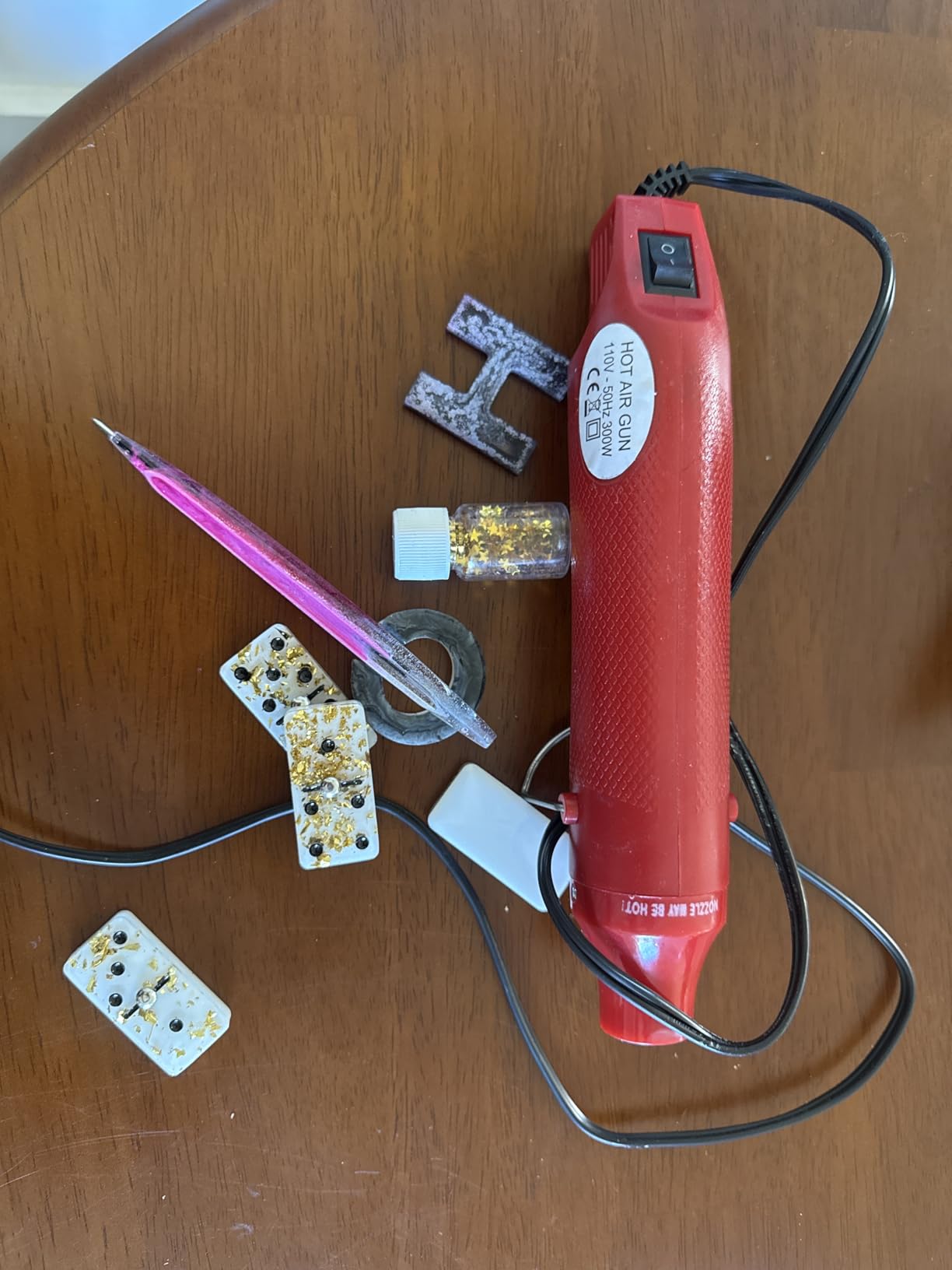 Heat Gun, Mini Hot Air Gun for DIY Crafts Portable Heat Air Gun Tool for Embossing Shrink Wrapping Drying Paint customer photo 1