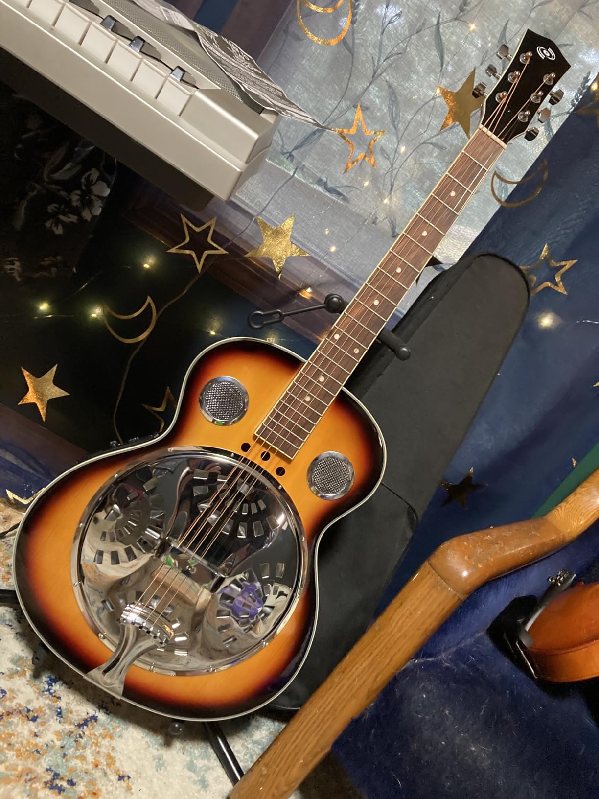 Pyle Resophonic Acoustic-Electric Guitar - 6-String Sunburst with Built-in Preamp, Case, Accessories customer photo 1