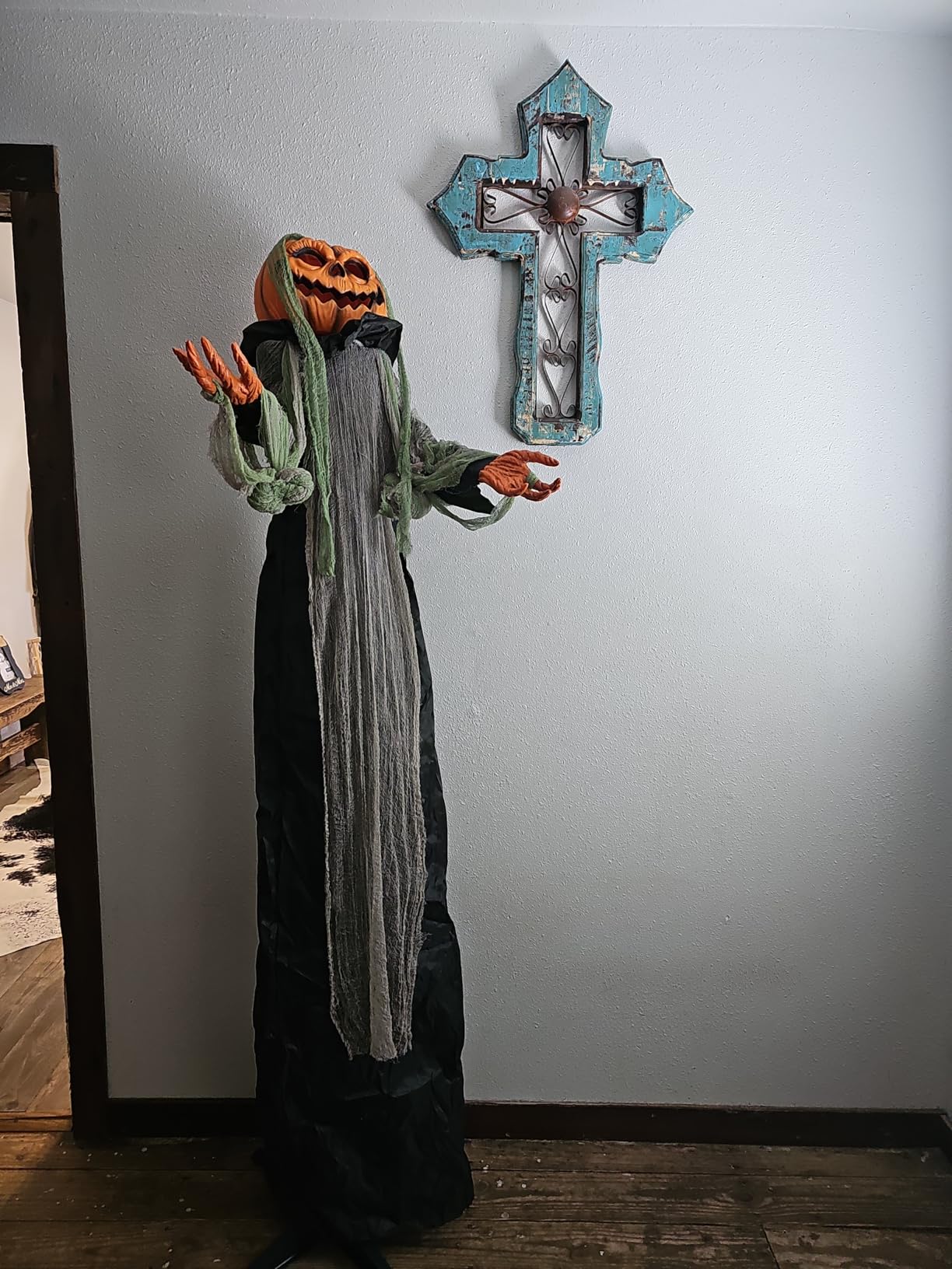 Halloween Decorations Outdoor - 6 Ft. Large Animated Root of Evil Prop with Spooky Sound - Sound & Touch Activated Sensor - Animatronic Scary Props Decor for Home Party Indoor Outside Yard Decoration customer photo 2