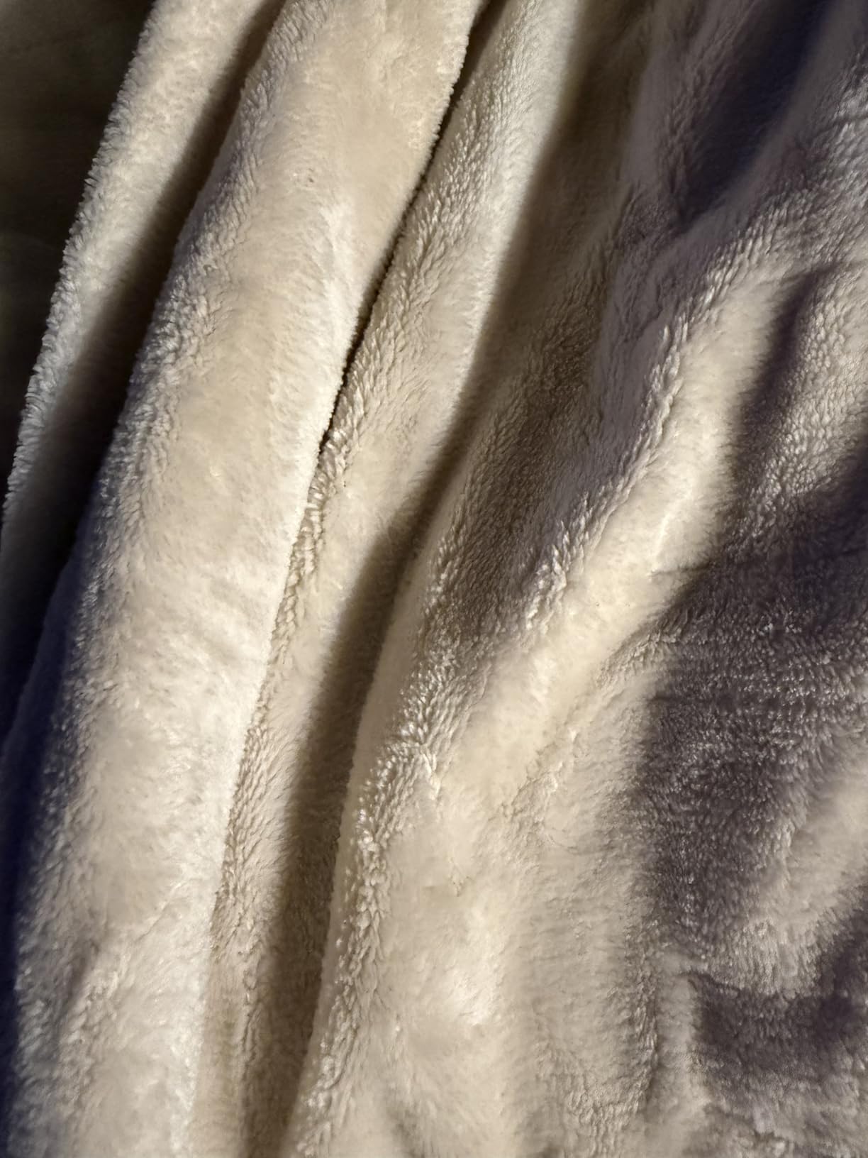 Sealy Heated Blanket Electric Throw 50x60 Auto Shutoff Flannel Light Grey | Electric Blanket Throw with 6 Heat Levels & 2-10H Auto Shutoff, Fast Heating & Overheat Protection, ETL, Machine Washable customer photo 1