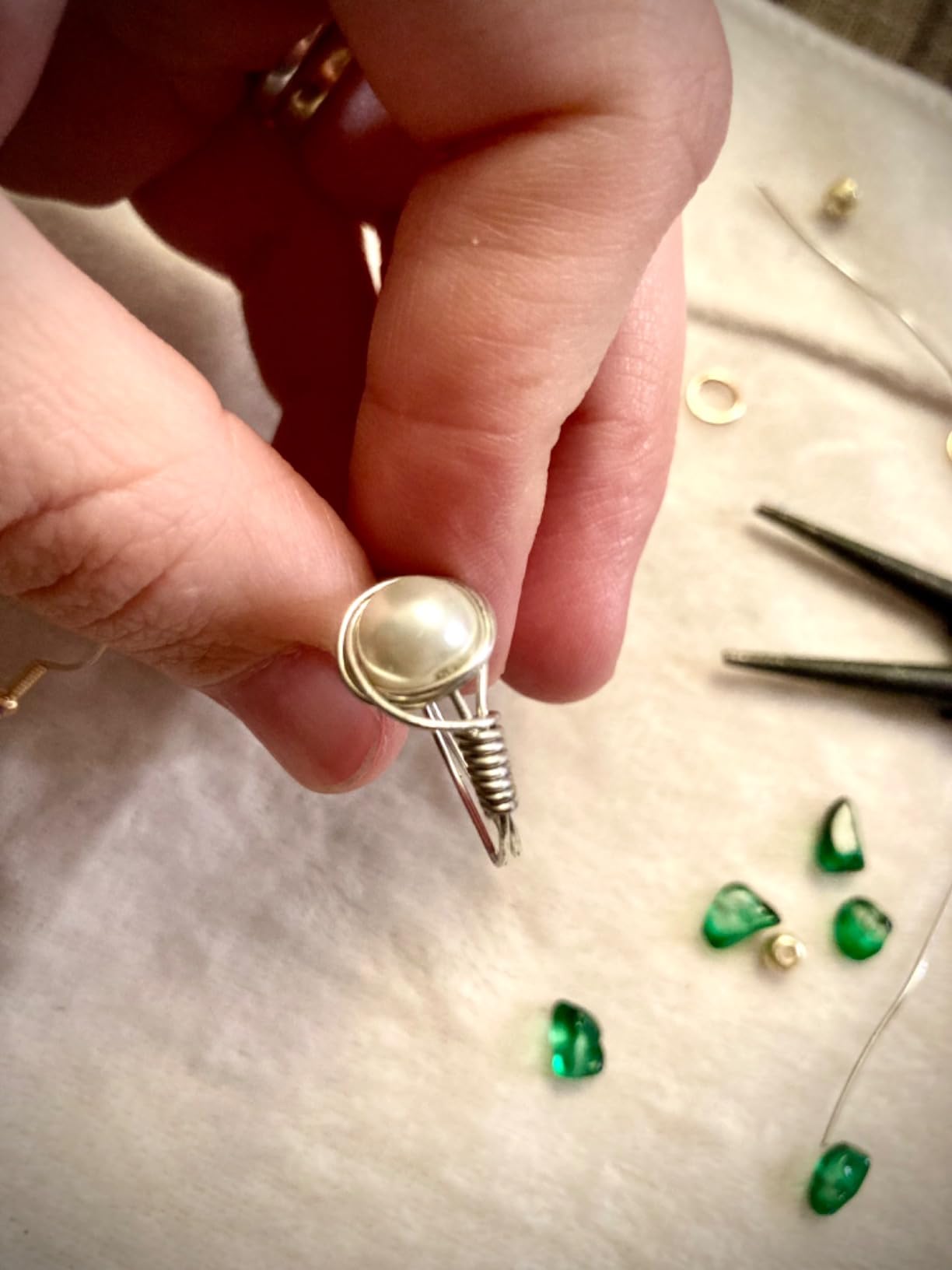 MODDA Natural Stone Jewelry Making Kit for Adults, Women. Includes Video Course, Crystal, Lava, Chakra Beads, Necklace, Bracelet, Earrings, Ring Supplies for Adults customer photo 1