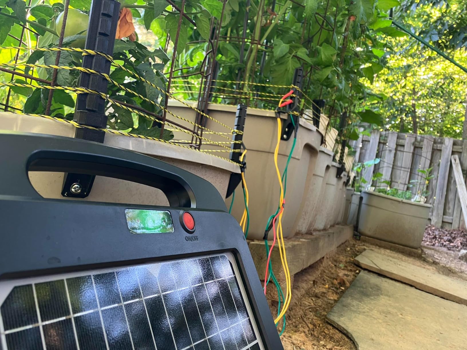 My Animal Command Solar Power Electric Fence Energizer Charger 0.25 Joules | Lithium Ion Battery, Containment, Protection, Livestock, Pet, Horses, Cattle, Sheep, Earthing rod included customer photo 1