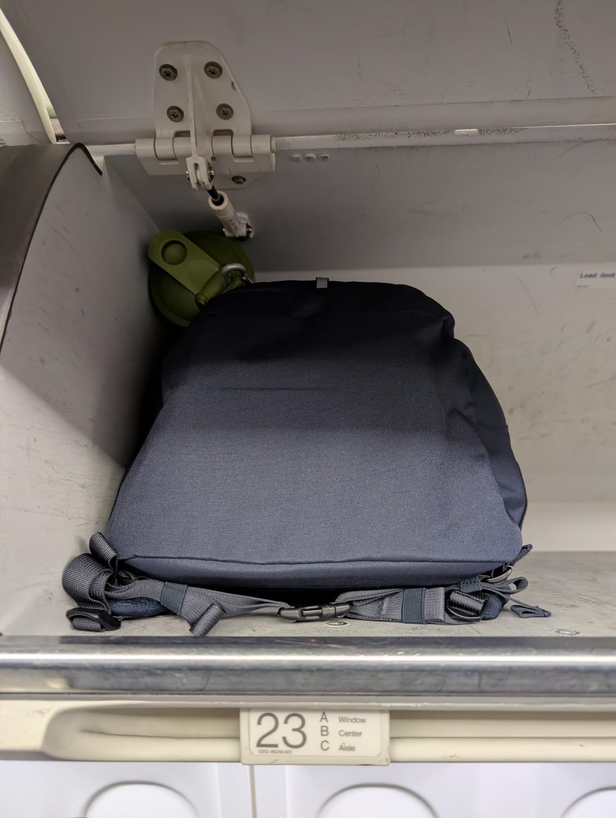 Fjällräven Skule 28 Backpack - Spacious Storage, Padded Back Panel, Breathable Design - Travel, Hiking, Navy customer photo 1