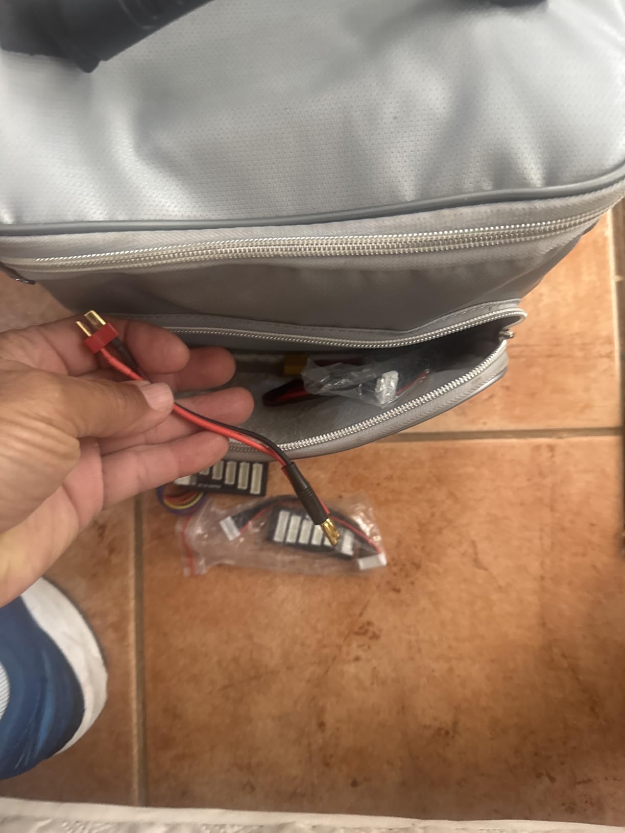 Tamfile Fireproof Lipo Battery Bag, 4200°F Explosionproof Heat Resistant customer photo 1
