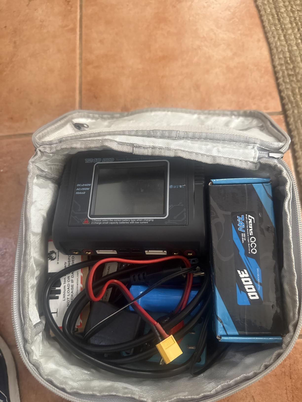 Tamfile Fireproof Lipo Battery Bag, 4200°F Explosionproof Heat Resistant customer photo 2