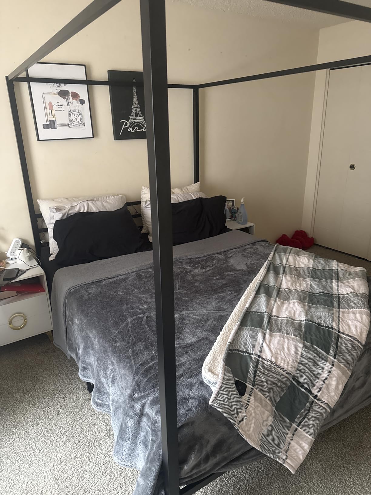 ikalido Queen Size Metal Canopy Bed Frame, Heavy-Duty Support, Black | Modern Four-Poster Platform Bed, Under-Bed Storage, EVA Noise Sponge, Mattress Foundation, No Box Spring Needed, Easy Install customer photo 2