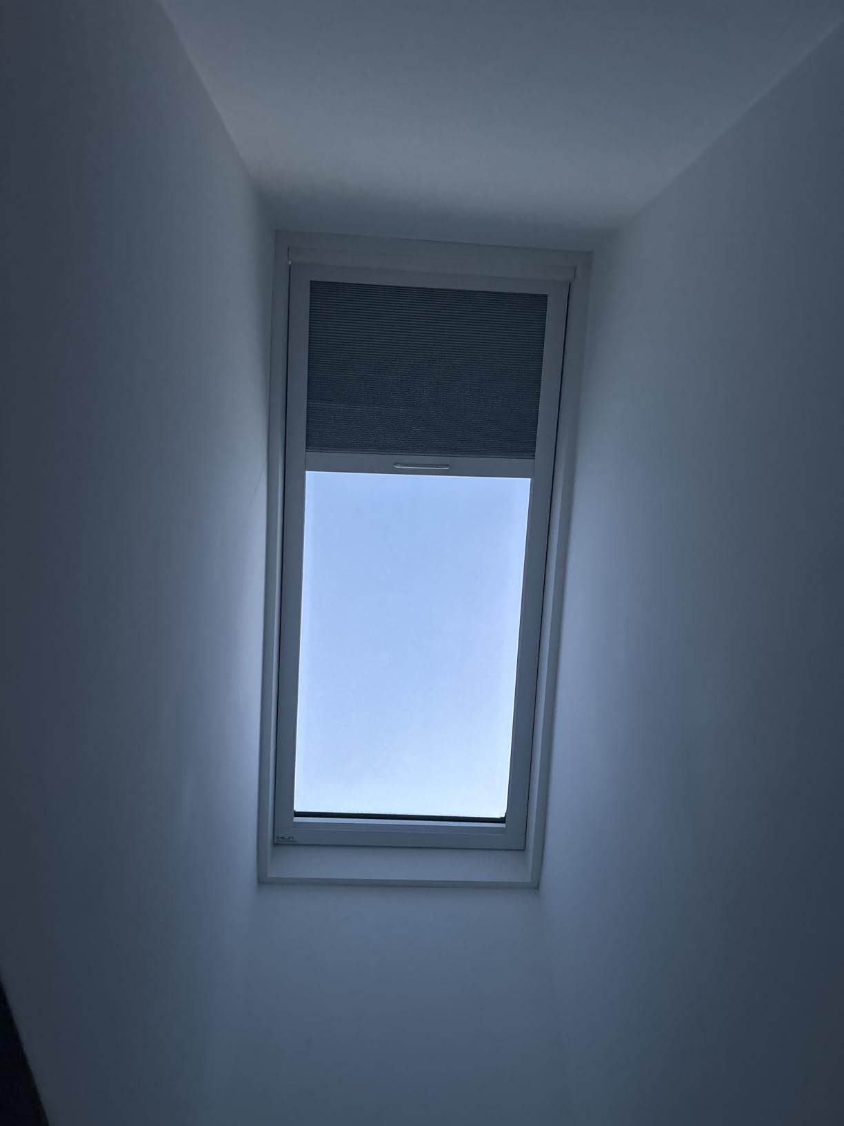 MiLin Blackout White Skylight Blinds Cordless Cellular Shades for Windows | Suitable for Roof Inclined Plane Room Windows - Custom Cut to Size customer photo 2