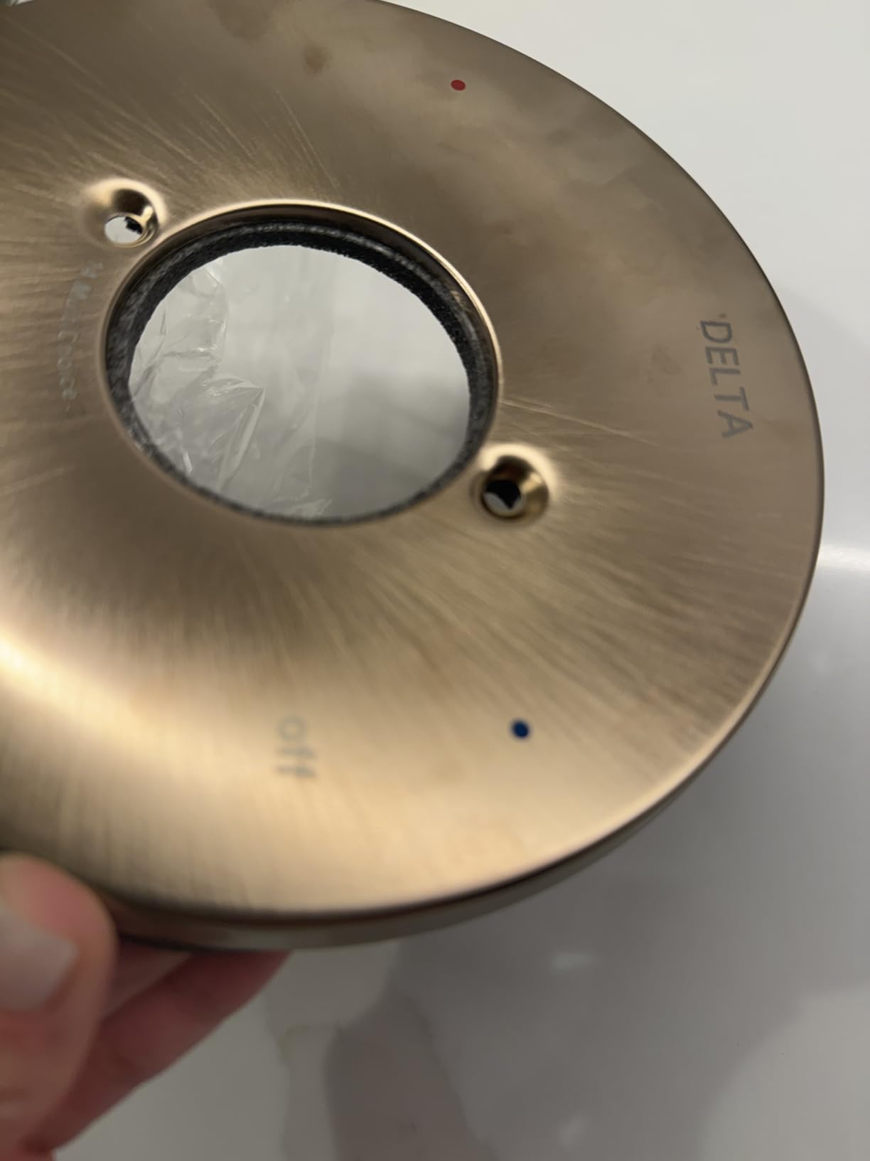 Delta Nicoli 14 Series H2Okinetic Bathtub and Shower Faucet Set, Brushed Gold Shower Head and Handle Set, Valve Trim Kit, Champagne Bronze 144749-CZ (Valve Included) customer photo 2