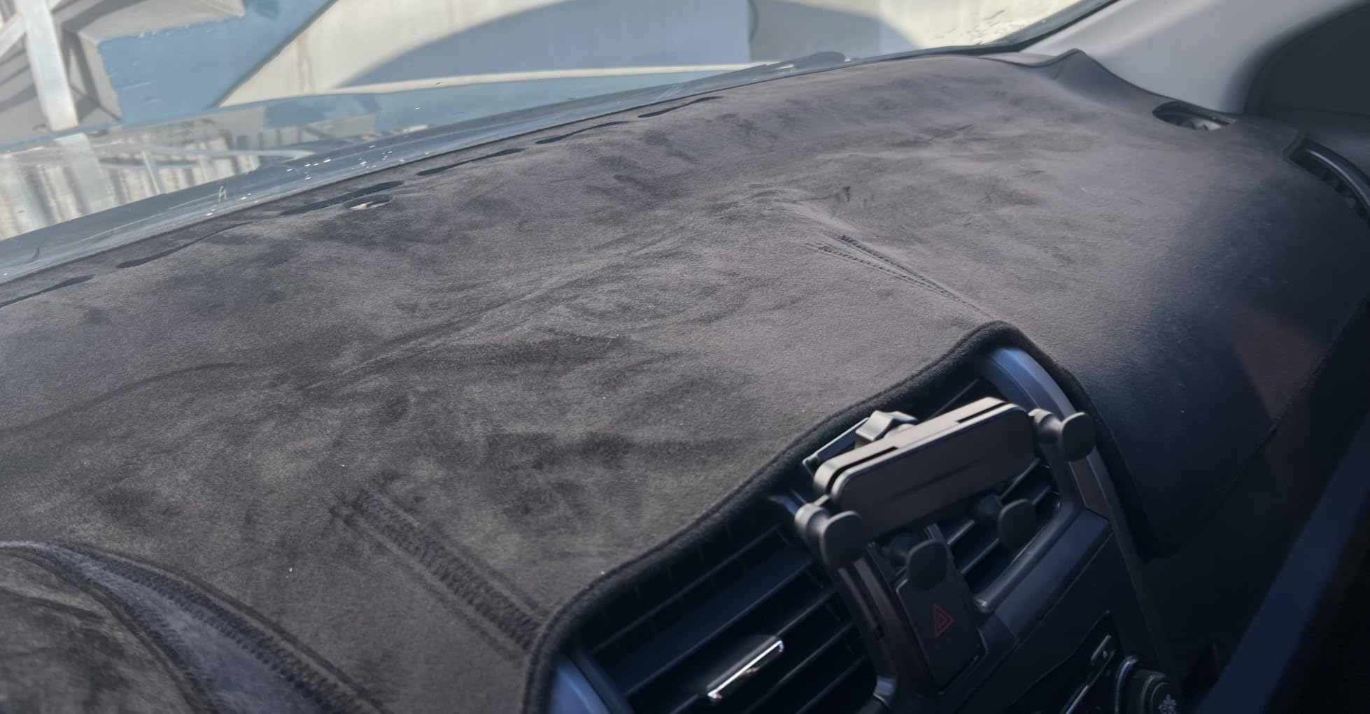 Autorder Dashboard Cover Mat for 2019-2023 2024 2025 2026 Dodge Ram 1500 2500 3500 Accessories Dash Cover Flannel Dash Mat Sunshade Glare UV Rays Protector Black customer photo 2