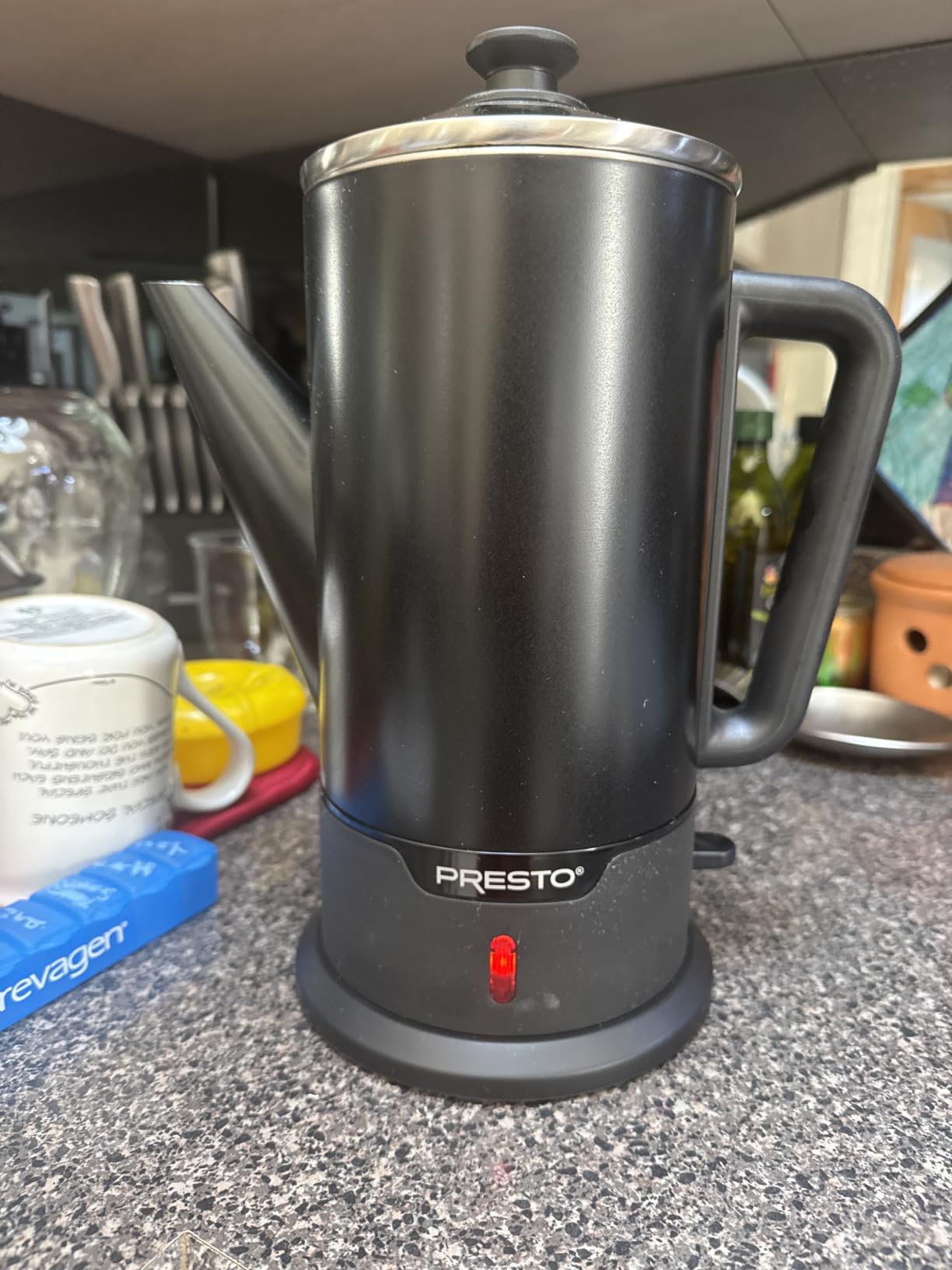 Presto 02815 Black Stainless Steel 12-Cup Cordless Coffee Percolator customer photo 2