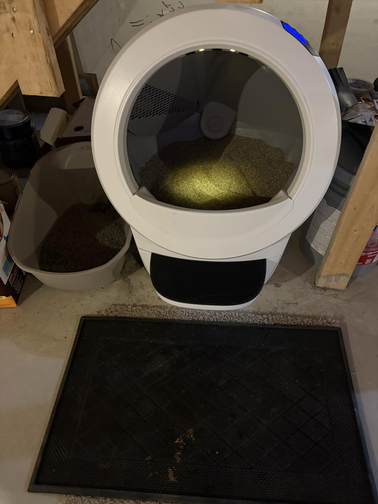 Litter-Robot 4 with Step & Fence by Whisker, Black | Automatic, Self-Cleaning Cat Litter Box customer photo 1