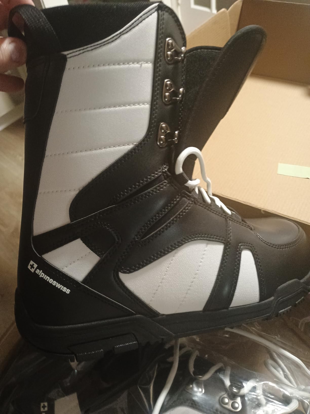 Alpine Swiss Men's Snowboard Boots - Medium Flex All-Mountain customer photo 2