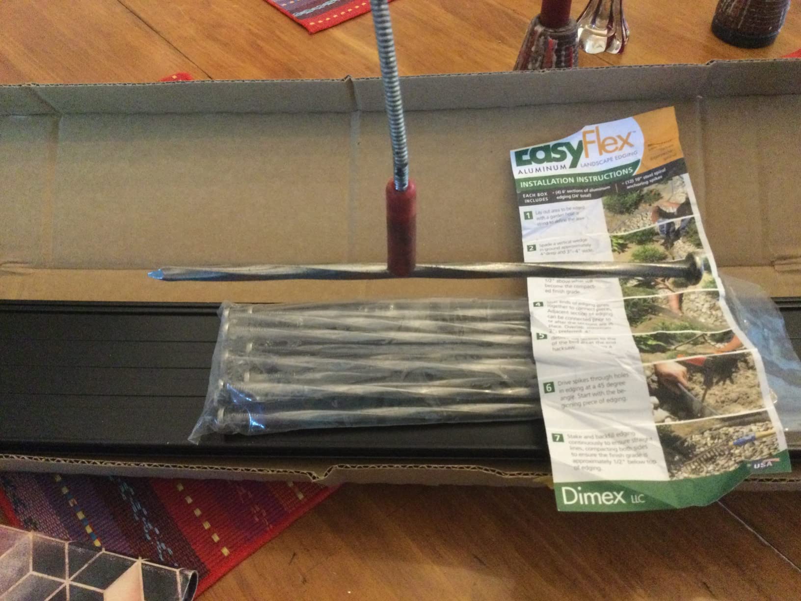 EasyFlex Aluminum Landscape Edging Project Kit, 8 Metal Garden Edging Pieces with Spikes, 48 feet, Black (1806BK-48C) customer photo 1