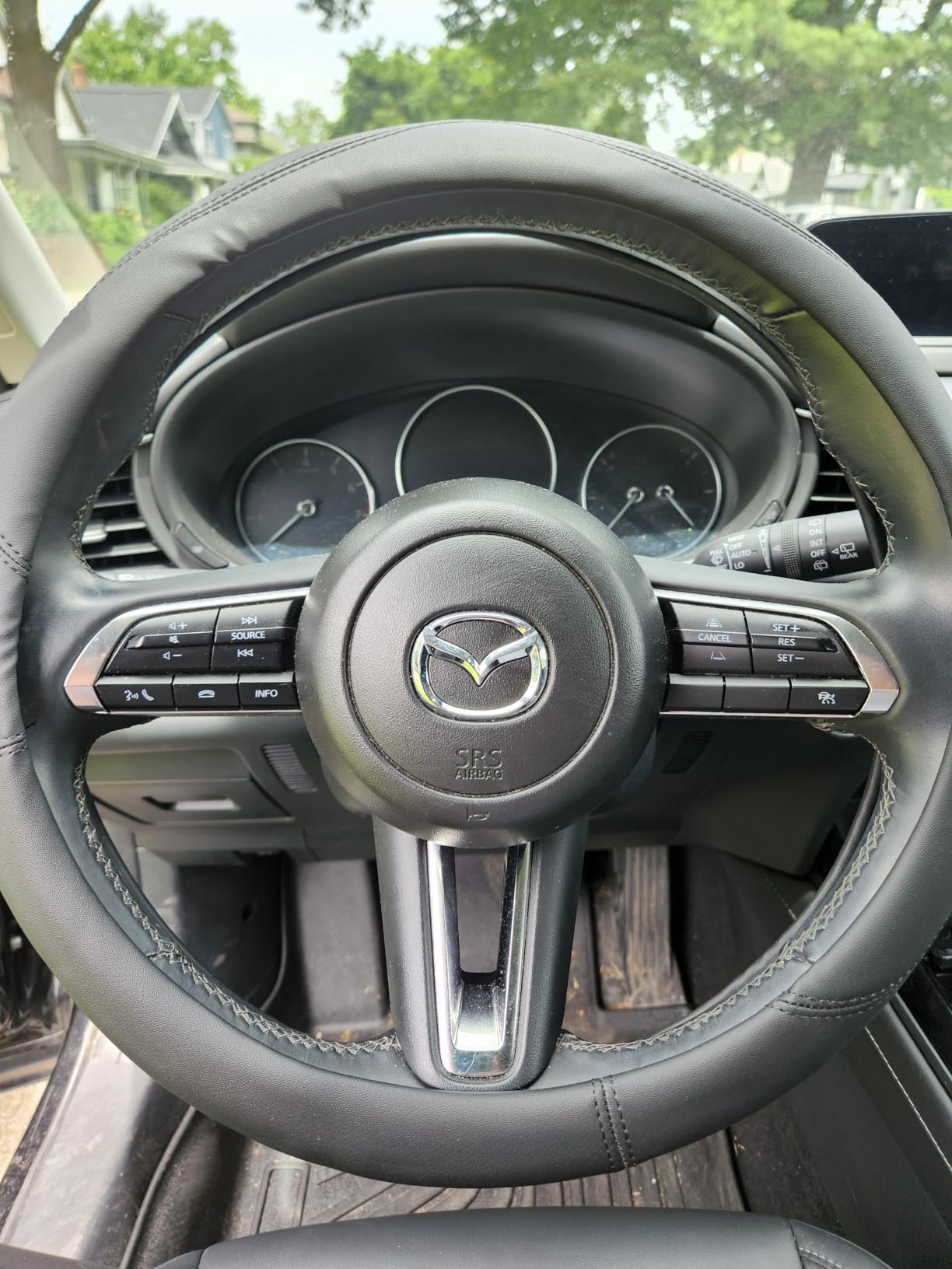 HOTOR Car Leather Steering Wheel Cover, Universal 14.5