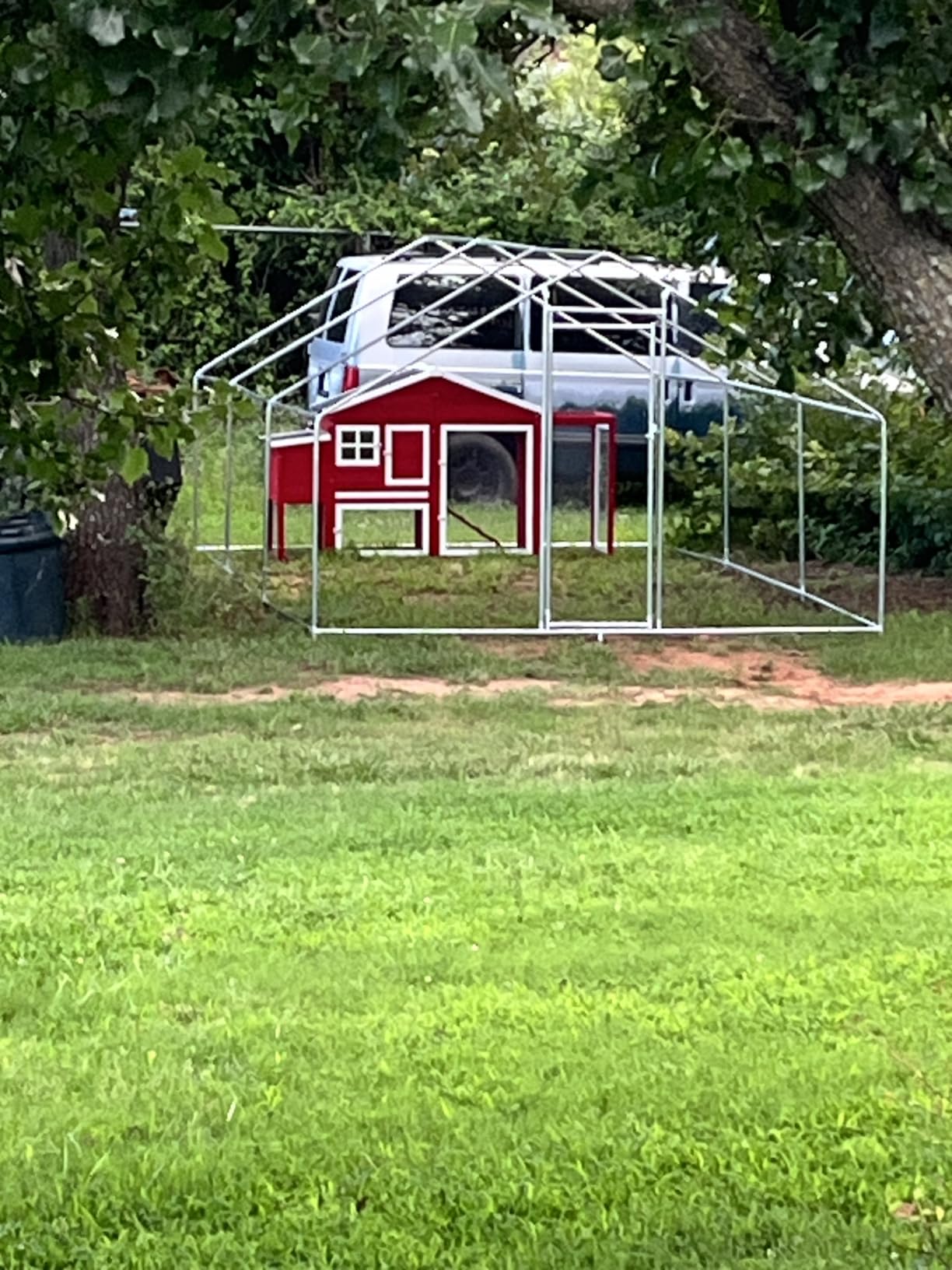 HITTITE Large Metal Chicken Coop with Run, 19.19 x 9.84 x 6.56 ft Walk in Poultry Cage Chicken Run Pen, Outdoor Chicken Runs for Yard with Waterproof & Anti-UV Cover customer photo 2