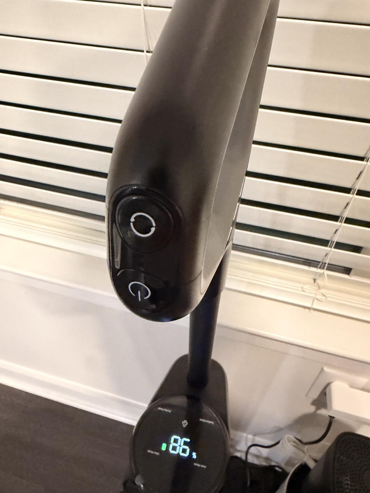 DREAME H12 PRO Vacuum Mop, Wet Dry Vacuum Cleaner for Hard Floor, Vacuum and Mop at The Same Time for Wet & Dry Messes, Auto Self-Cleaning, Edge to Edge Cleaning with Hot Air Drying customer photo 1