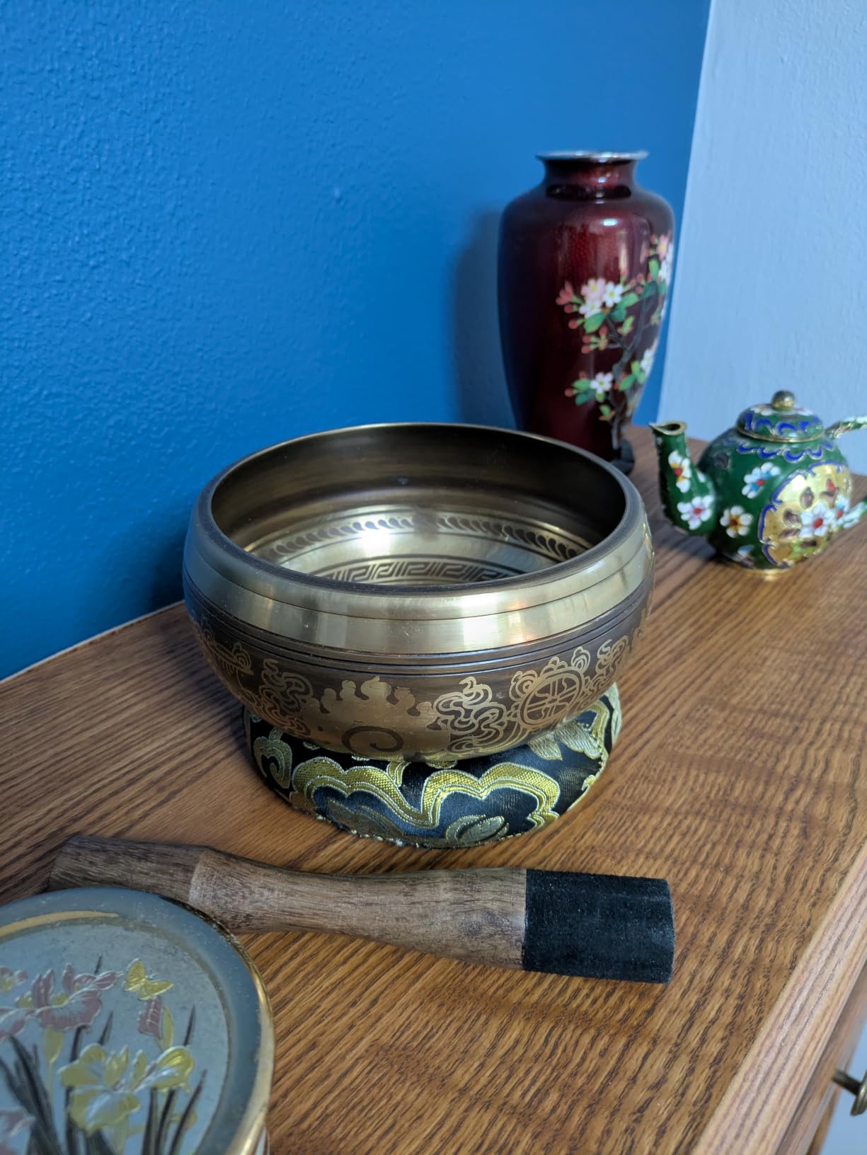 Hihealer Tibetan Singing Bowls, Large Authentic Meditation Sound Bowl | Handcrafted Bronze Singing Bowls, Nepal Chakra Bowls Set, Healing Spiritual Gifts for Women customer photo 1