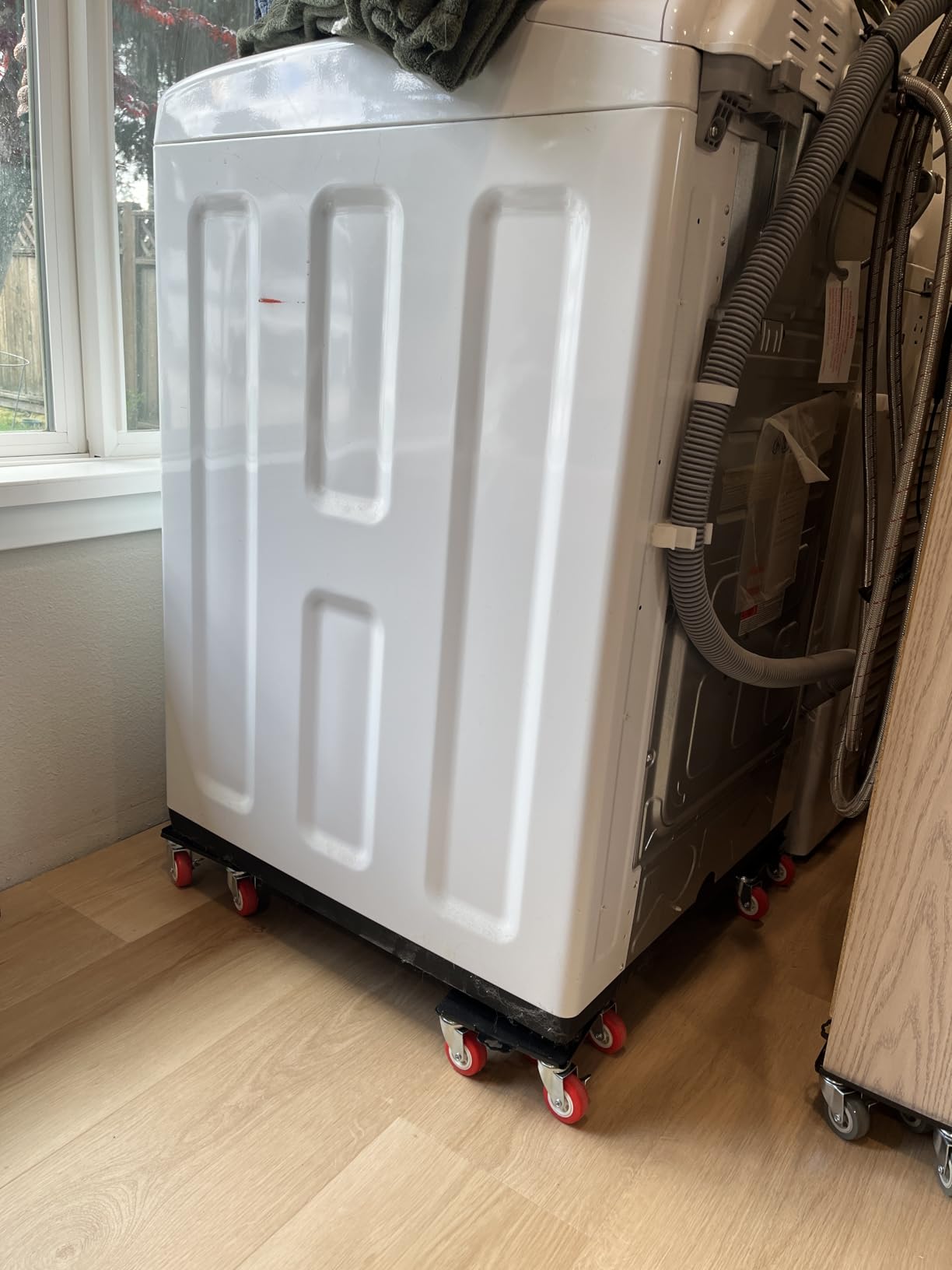 MYUEA Furniture Dolly, Furniture Movers with 5 Wheels, Carbon Steel Panel Heavy Duty Dolly, Maximum Load 3474LBS customer photo 2