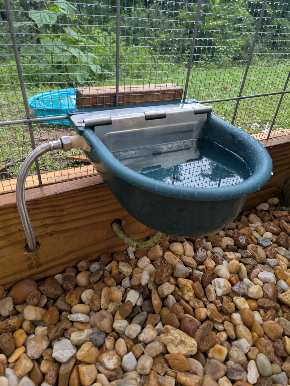 Automatic Water Bowl, Livestock Waterer for Cattle Dog Horse Goat Sheep | 4L Outdoor Animal Drinking Water Trough Bowl with Float Valve & 39.37 Inch Pipe Fit 3/4'' GHT,Drain Plug for Easy Clean customer photo 1
