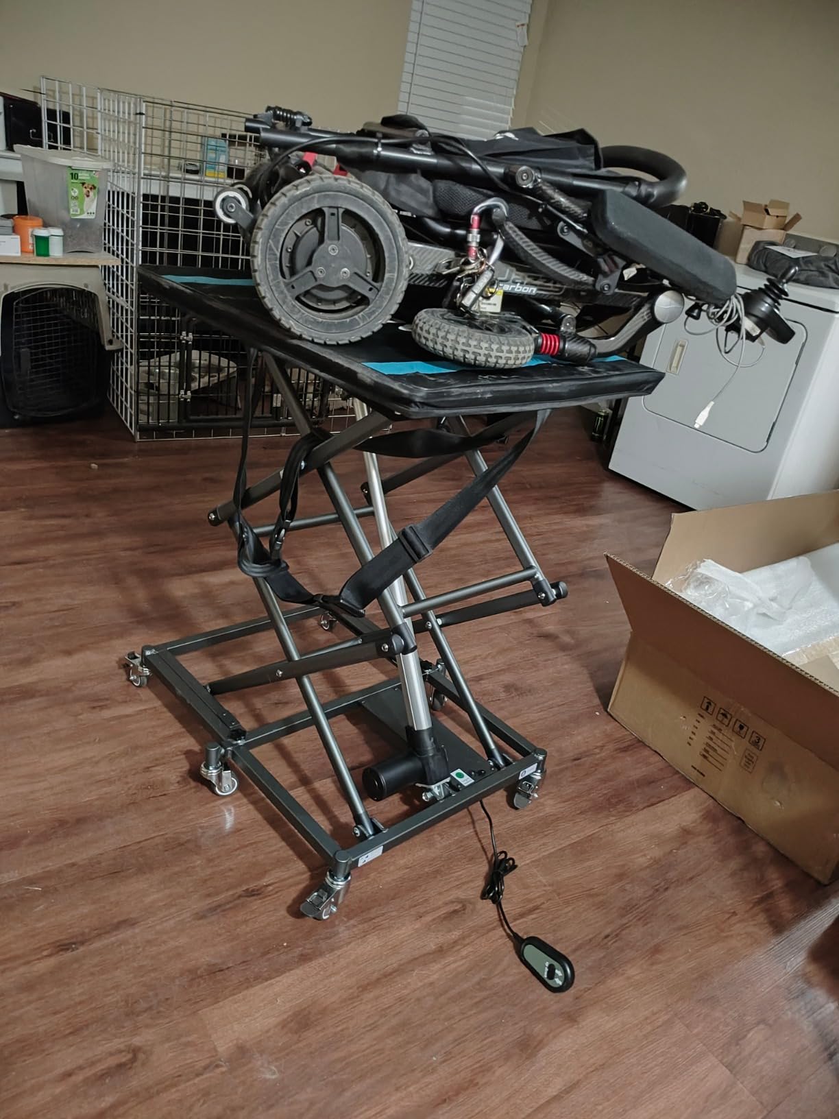 MALISA Wheelchair Lift for Car, Portable Scooter Wheel Chair Lift, Electric Mobility Scooter Lift with Battery, Luggage Lift for Scooters and wheelchairs, Mobility Aid (Lift) customer photo 1