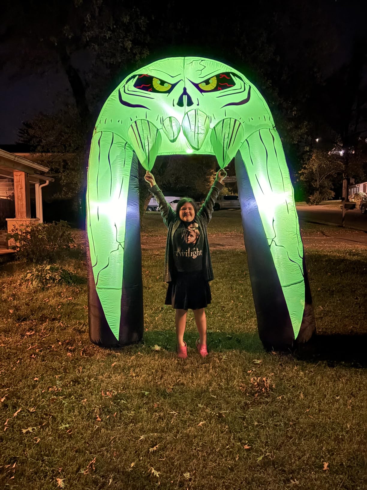 COMIN 10 FT Halloween Inflatables Archway Outdoor Decorations Blow Up Yard Monster Mouth Archway with Built-in LEDs for Indoor Party Garden Lawn Decor customer photo 2