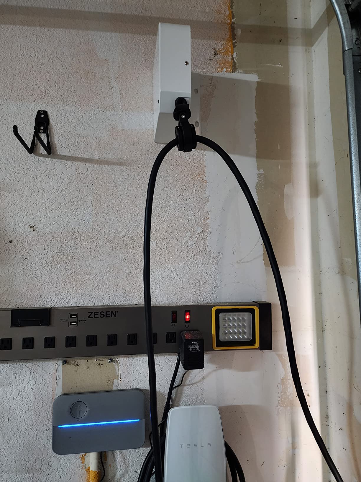 Universal EV Charger Cable Retractor | Wall Mounted Cable Management System | Works with EV Charging Cables from 20 to 25mm customer photo 2