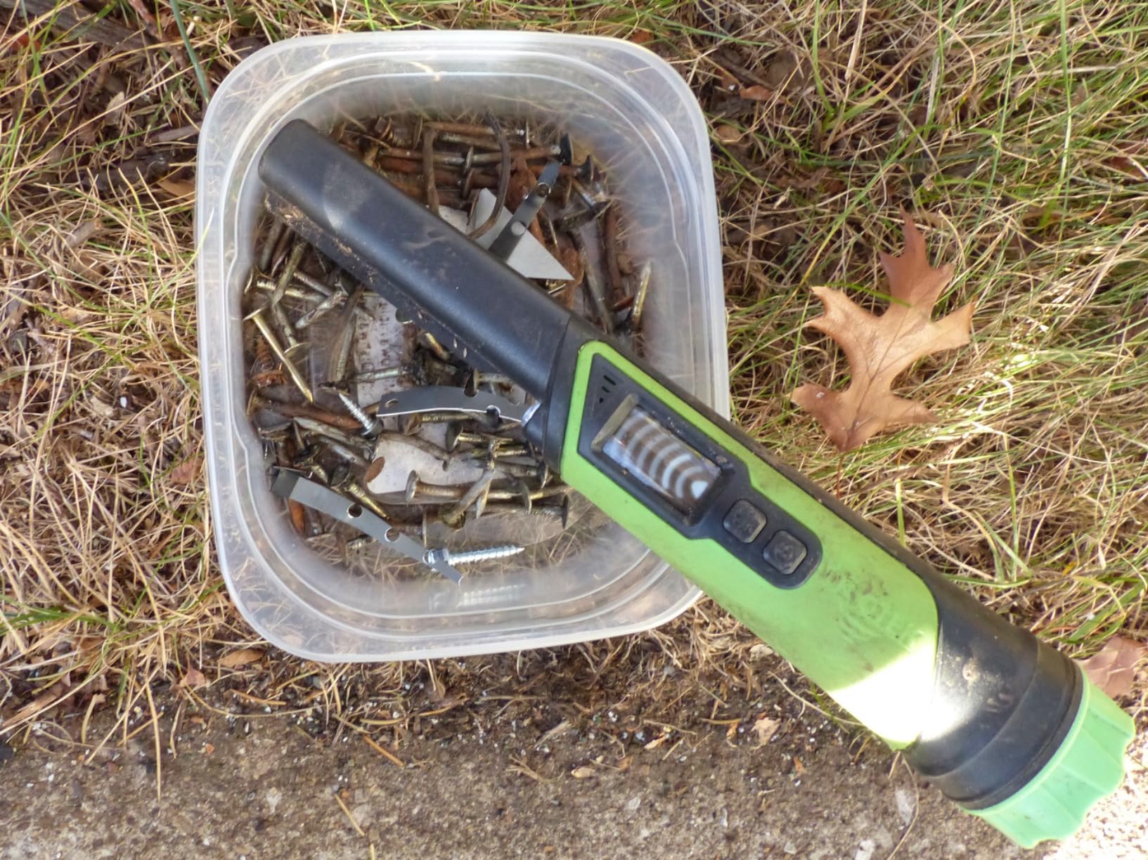 DR.ÖTEK Metal Detector Pinpointer IP68 Fully Waterproof customer photo 2