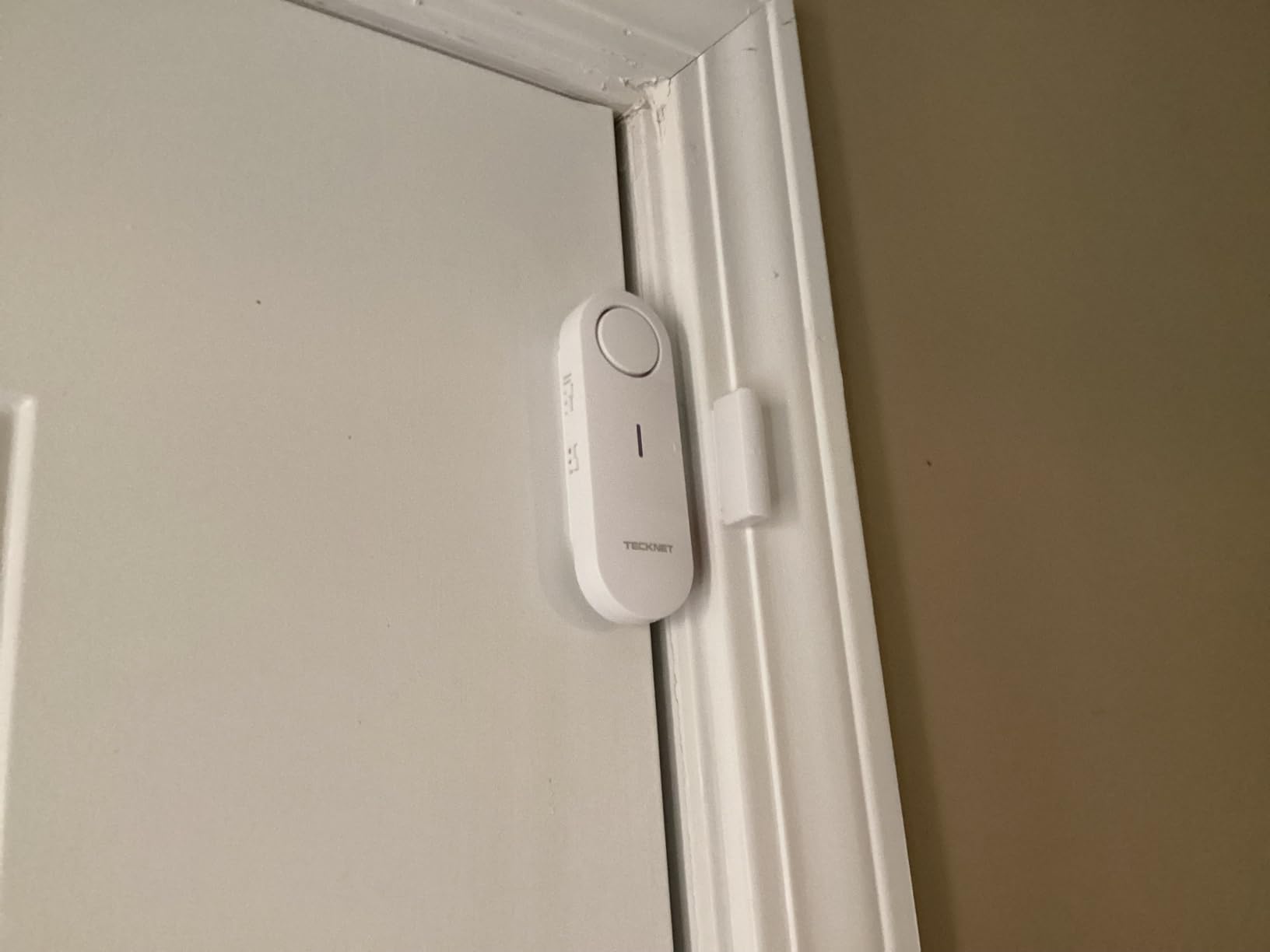 TECKNET Door Alarms for Kids Safety, Window Alarm Pool Alarms Door Alarm for Home Security, 2-in-1 Alarm & Chime, 3-Level Volume Control, Wireless Alarm for House Hotel Cars Sheds Caravans (3 Pack) customer photo 1
