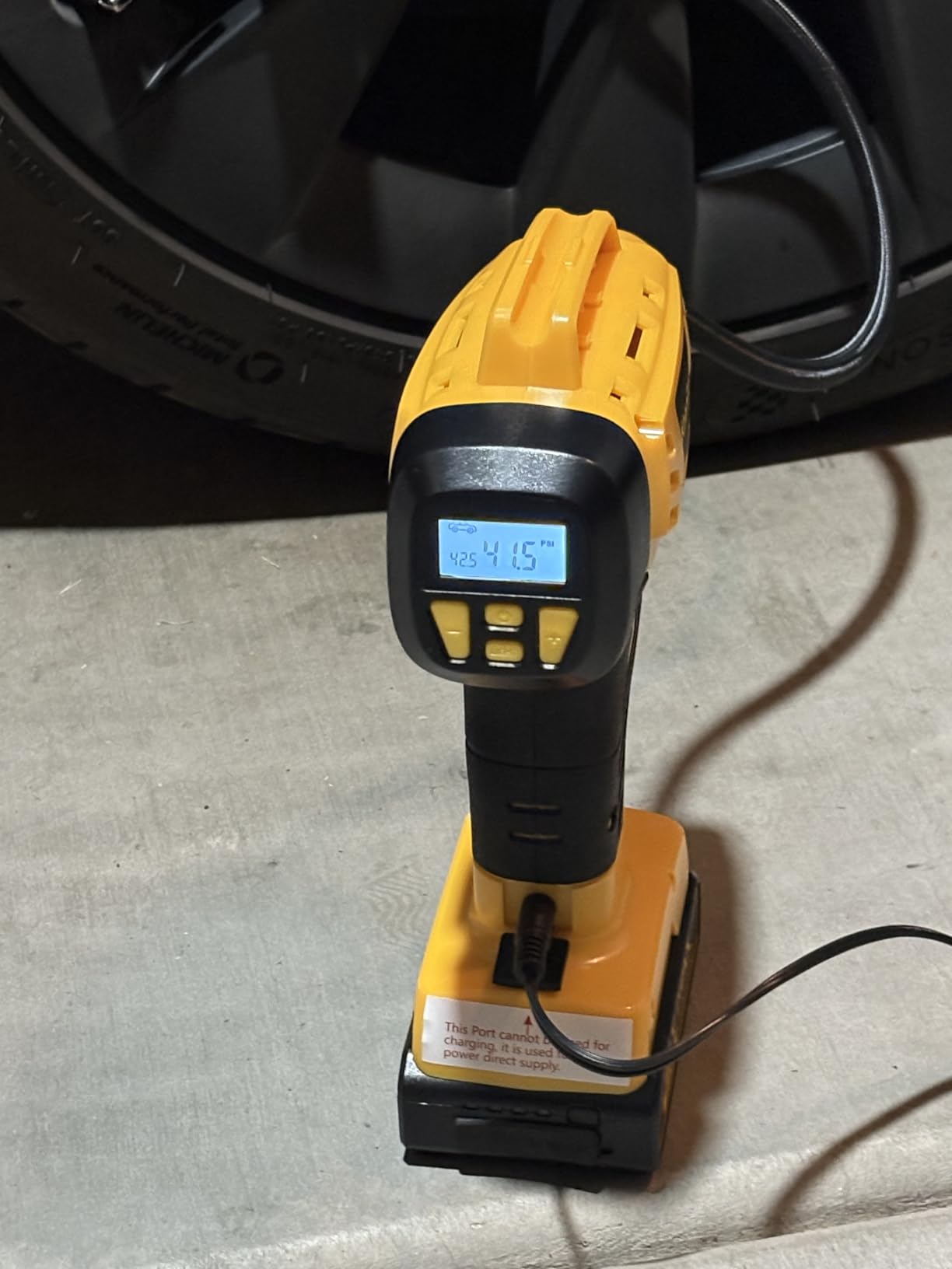 KeenPower Tire Inflator Portable Air Compressor 21V Battery Powered 160PSI | Dual Power Supply, Auto Shut-Off, Digital Pressure Gauge, Super Faster Inflation Air Pump for Car Motorcycle Bike Ball Gift customer photo 2